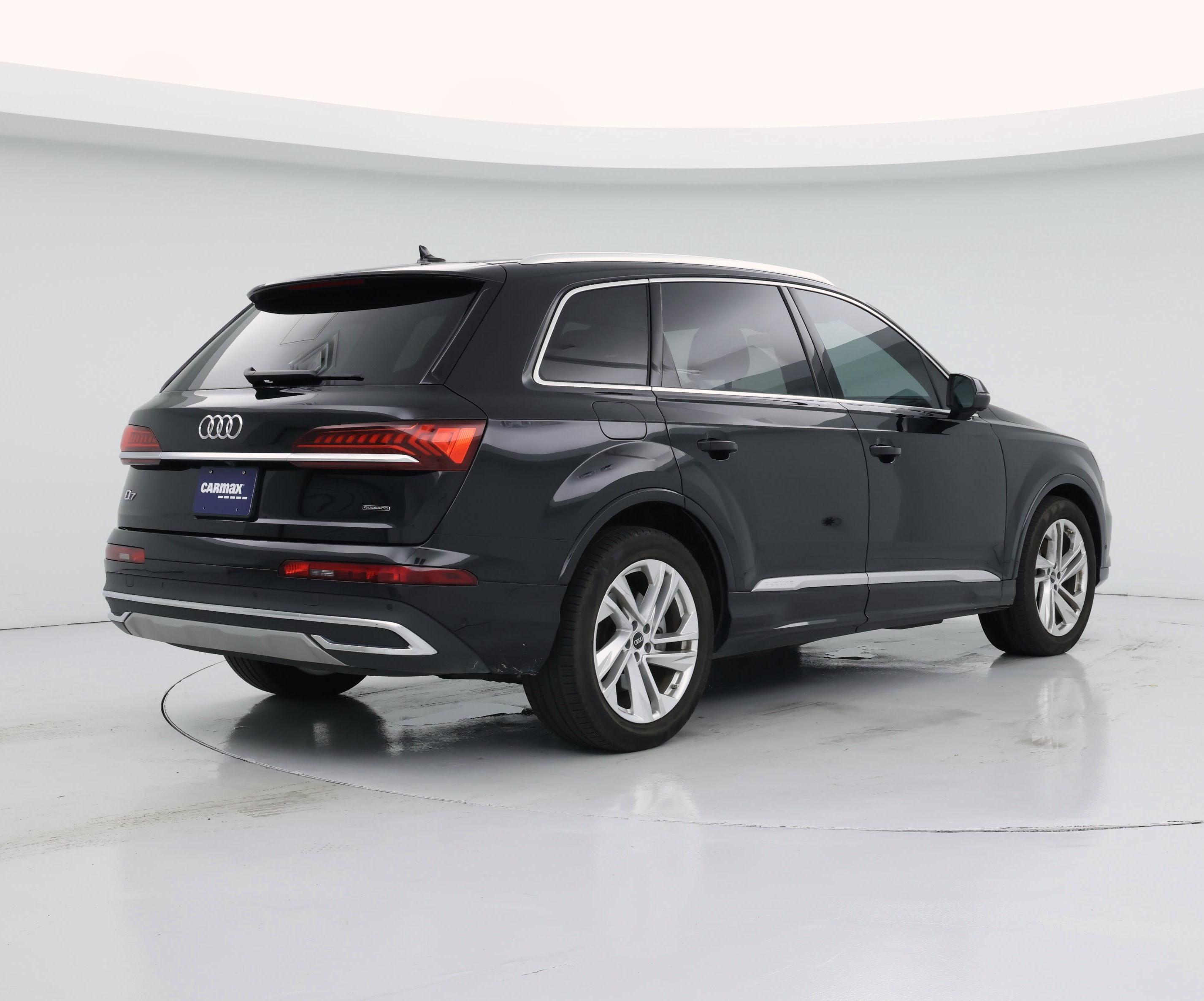 Thumbnail: 2023 Audi Q7 - 8