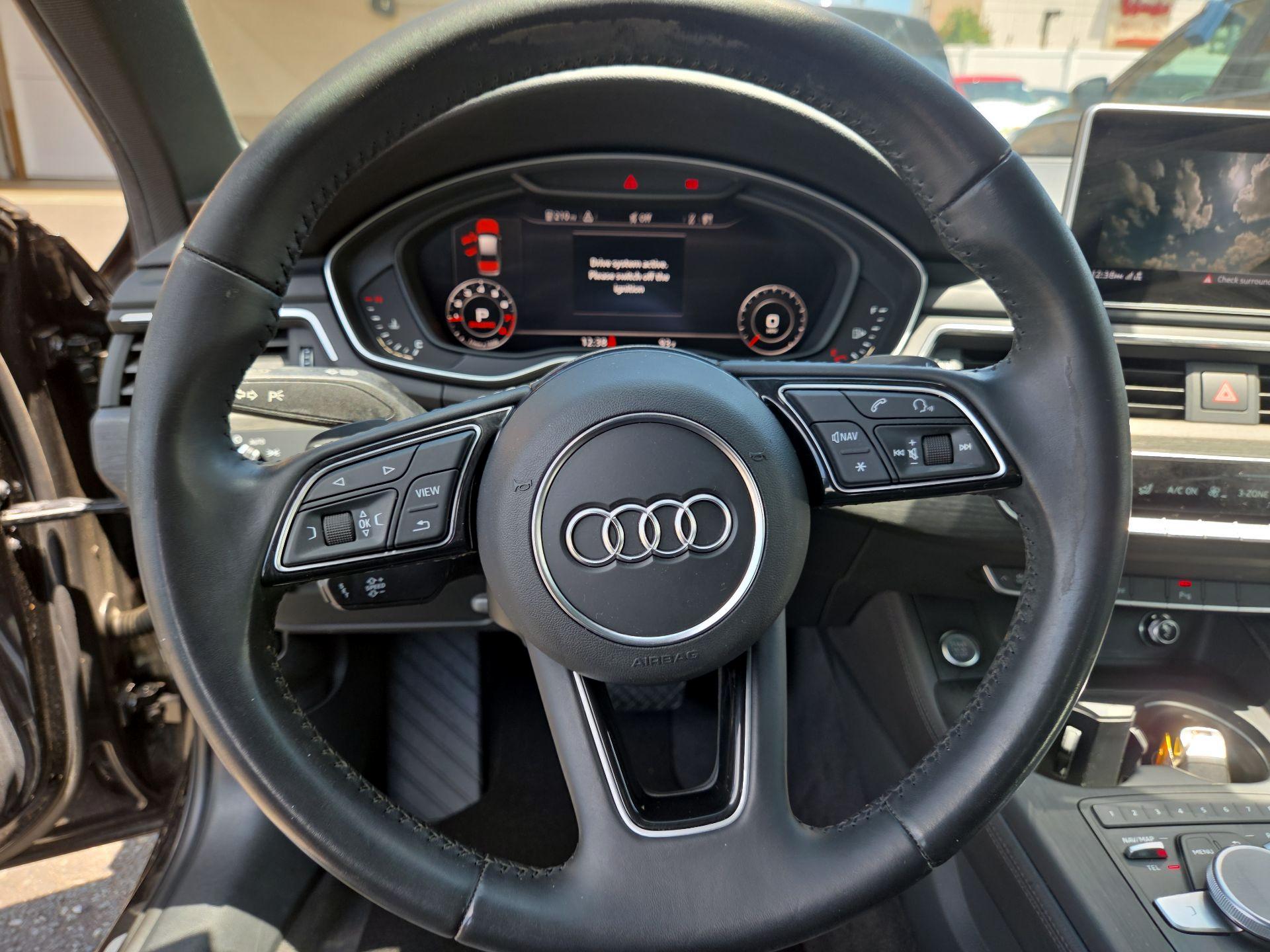 Thumbnail: 2019 Audi A4 - 10
