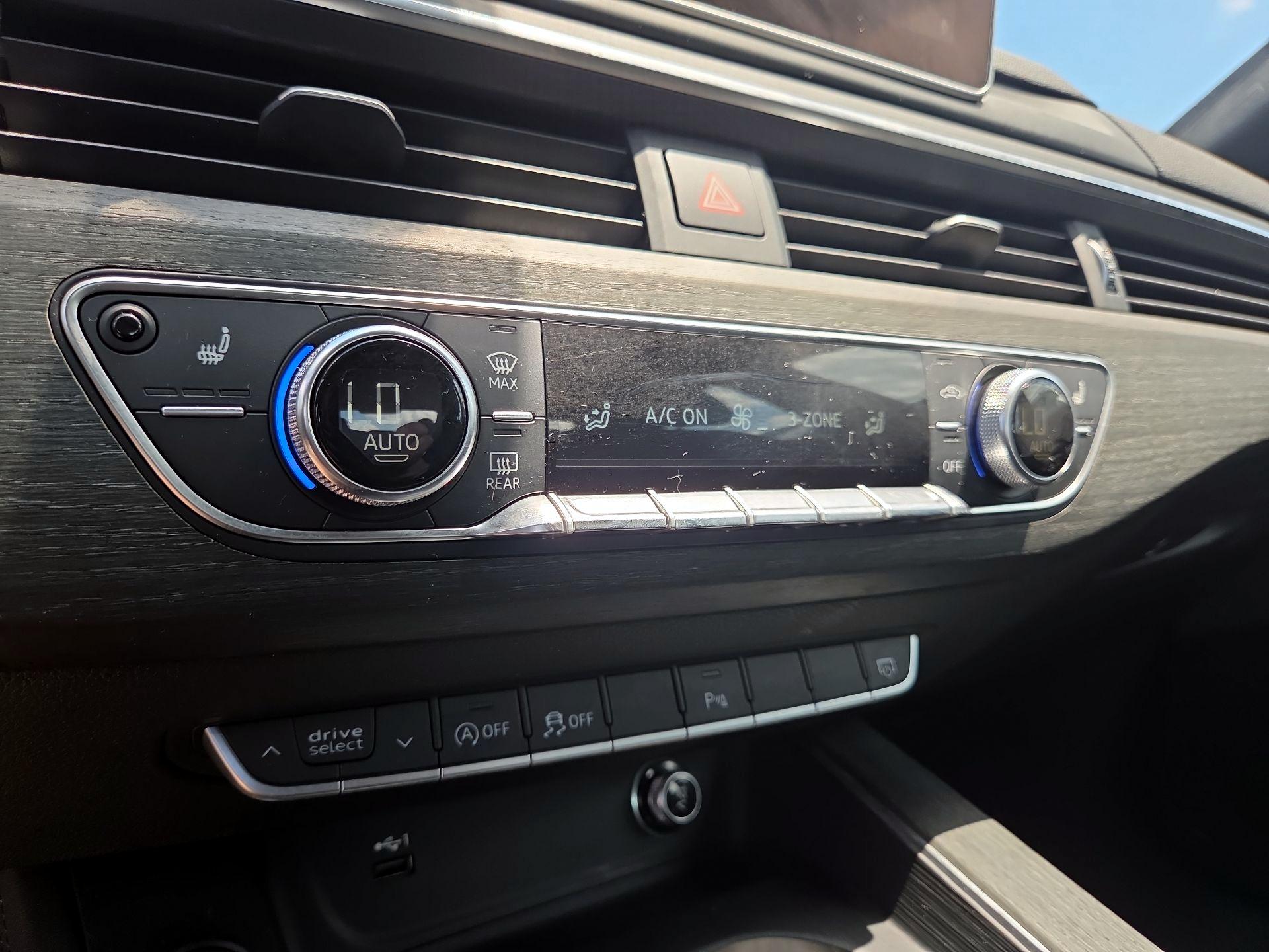 Thumbnail: 2019 Audi A4 - 16