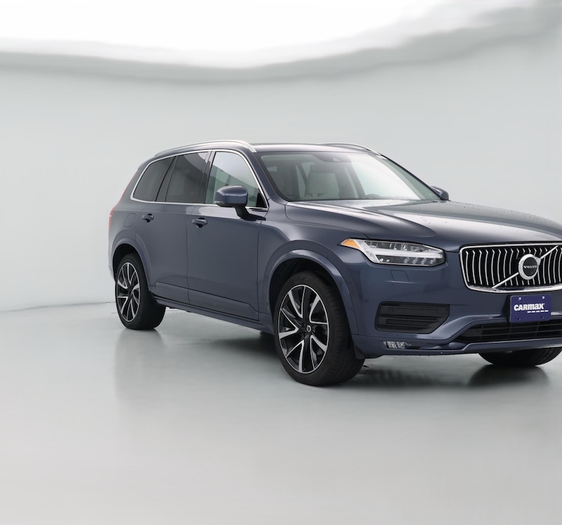 2022 Volvo XC90 T6 Momentum
