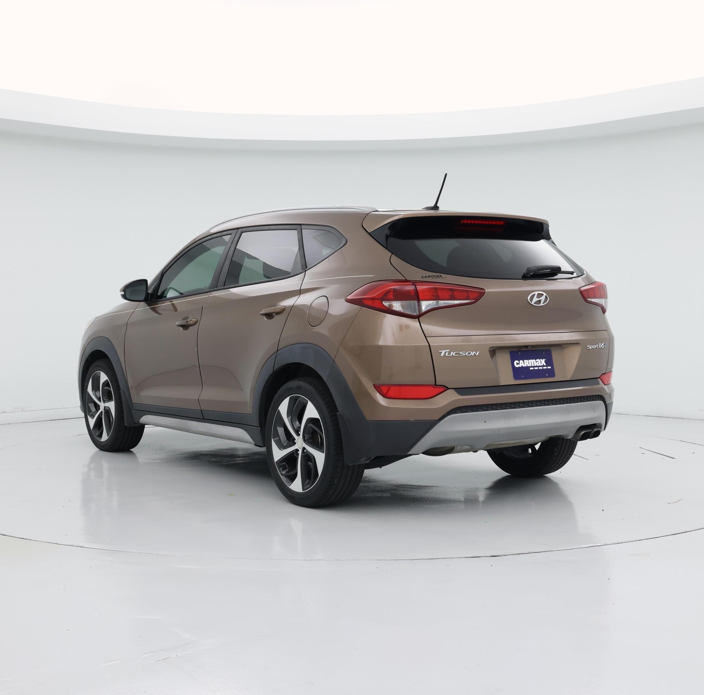 Thumbnail: 2017 Hyundai Tucson - 2
