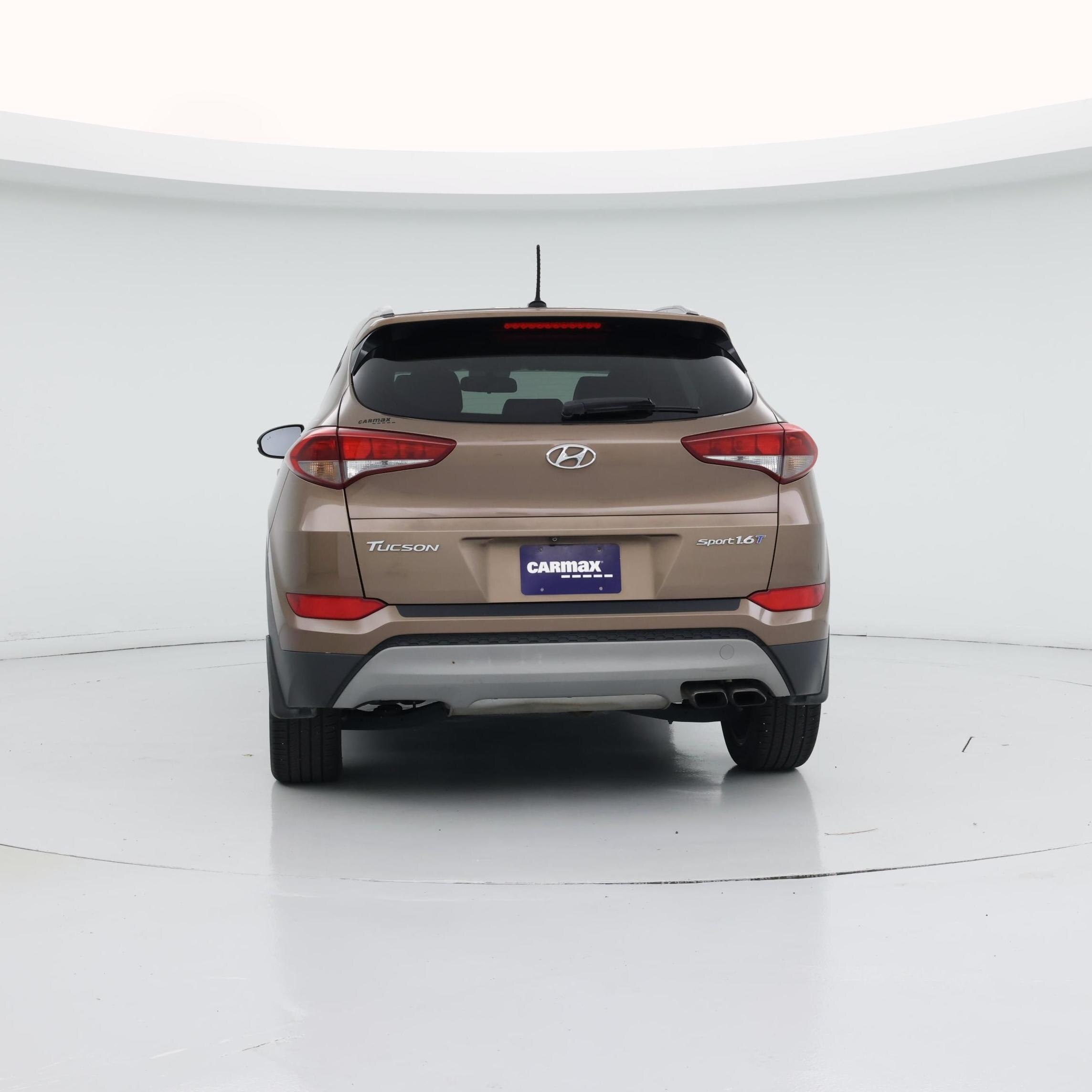 Thumbnail: 2017 Hyundai Tucson - 6