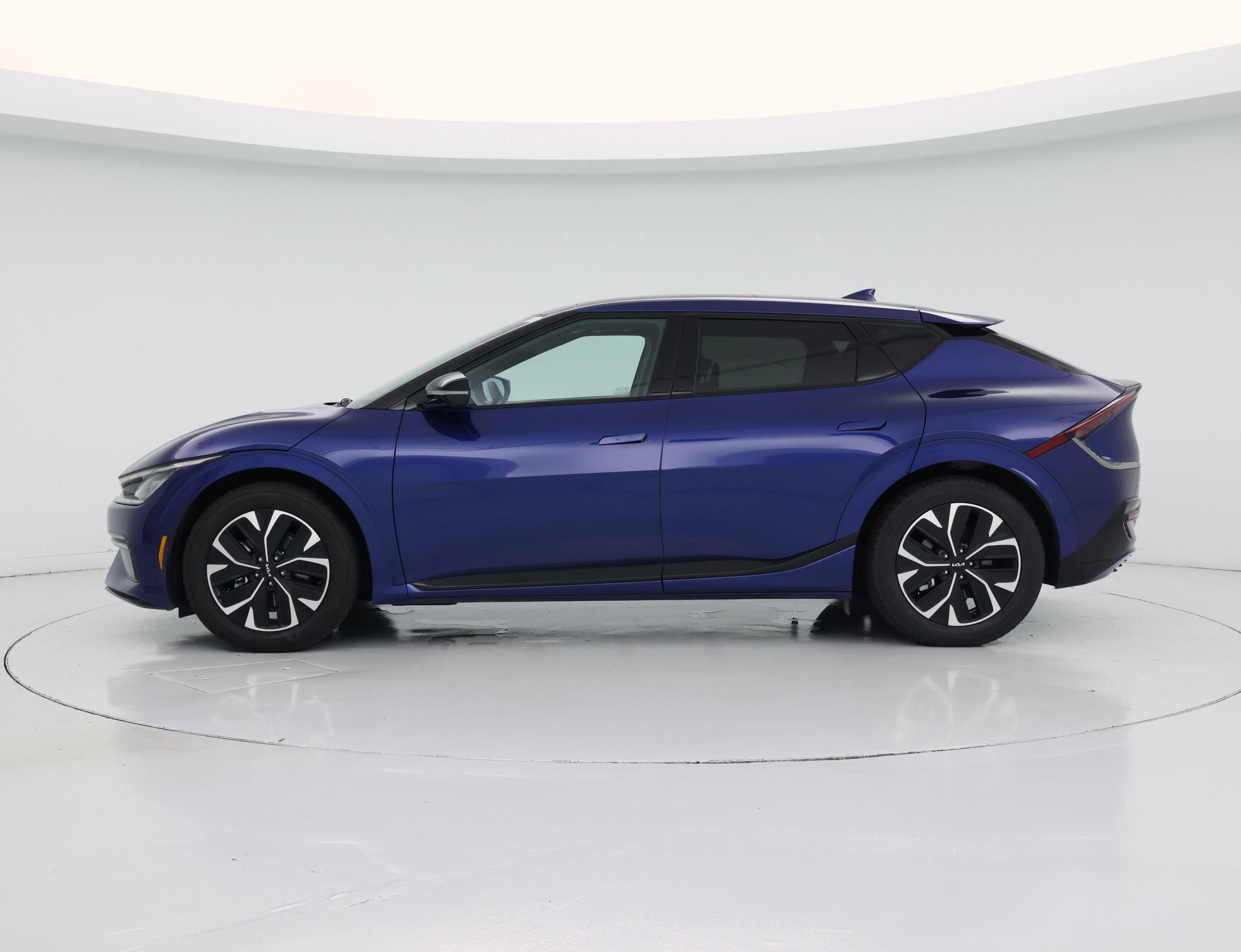 Thumbnail: 2024 Kia EV6 - 3