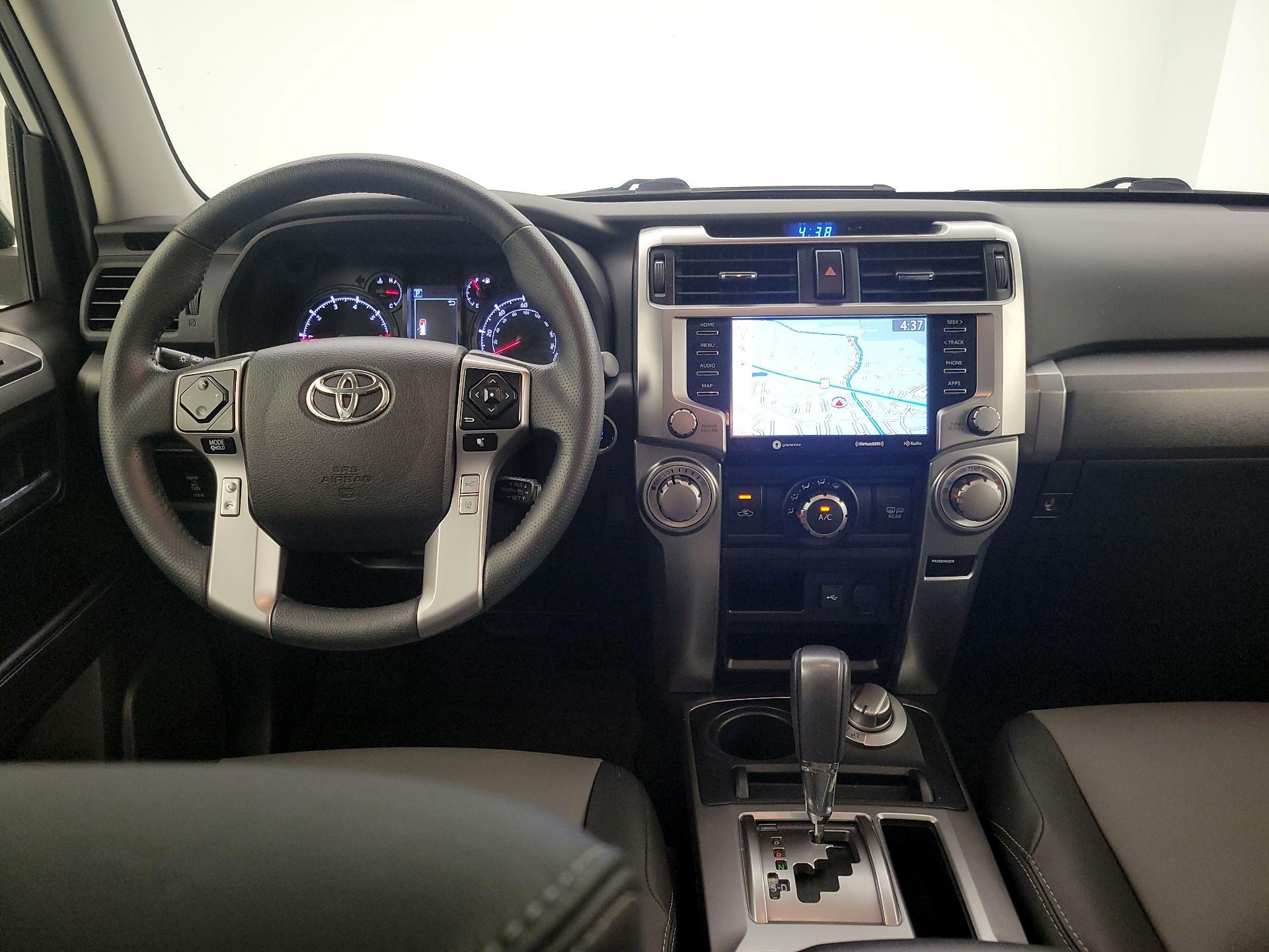 Thumbnail: 2022 Toyota 4Runner - 10