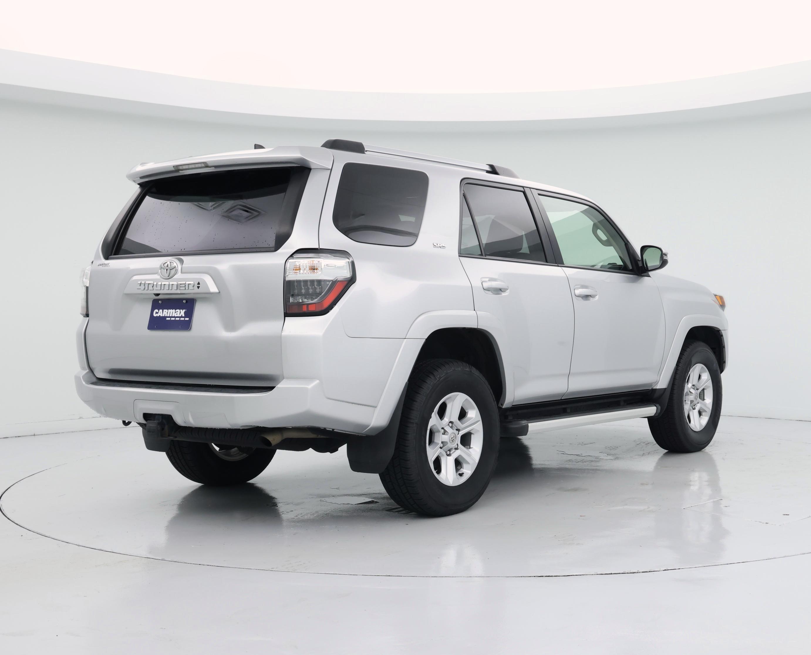 Thumbnail: 2022 Toyota 4Runner - 8