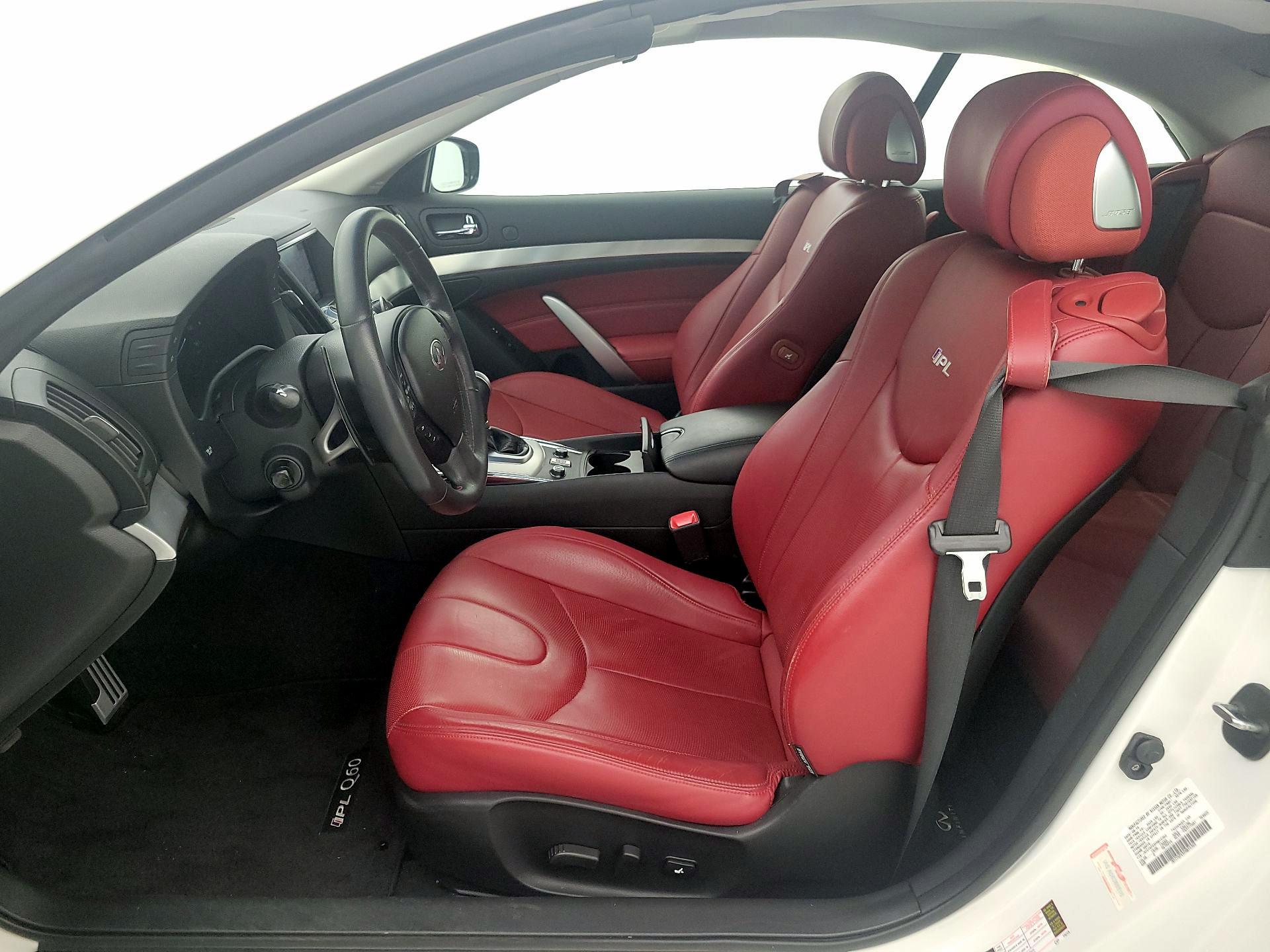 Thumbnail: 2015 INFINITI Q60 - 11