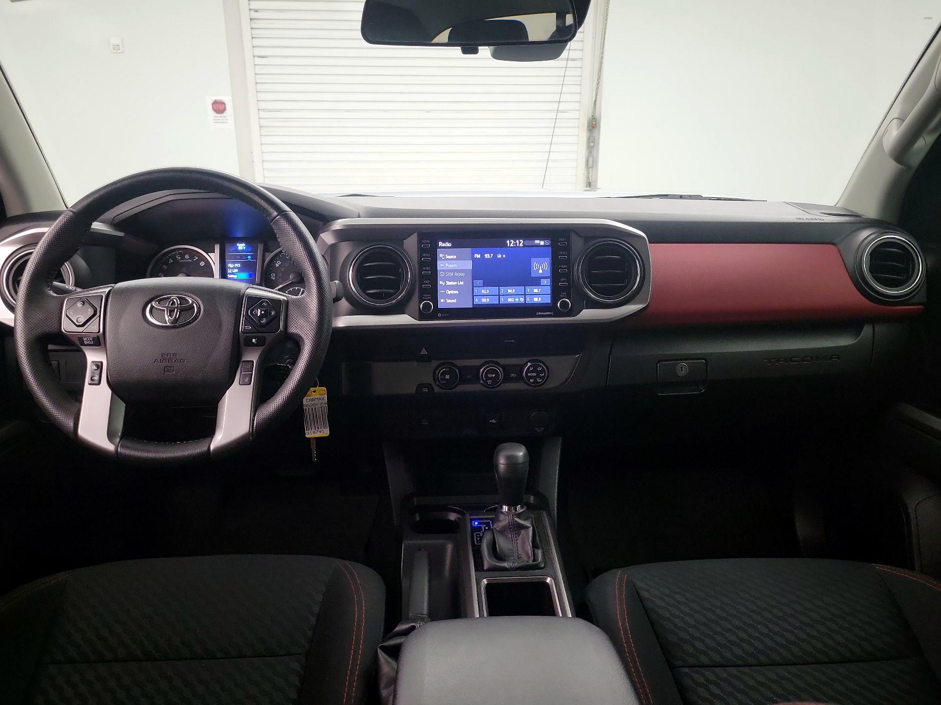 Thumbnail: 2022 Toyota Tacoma - 9