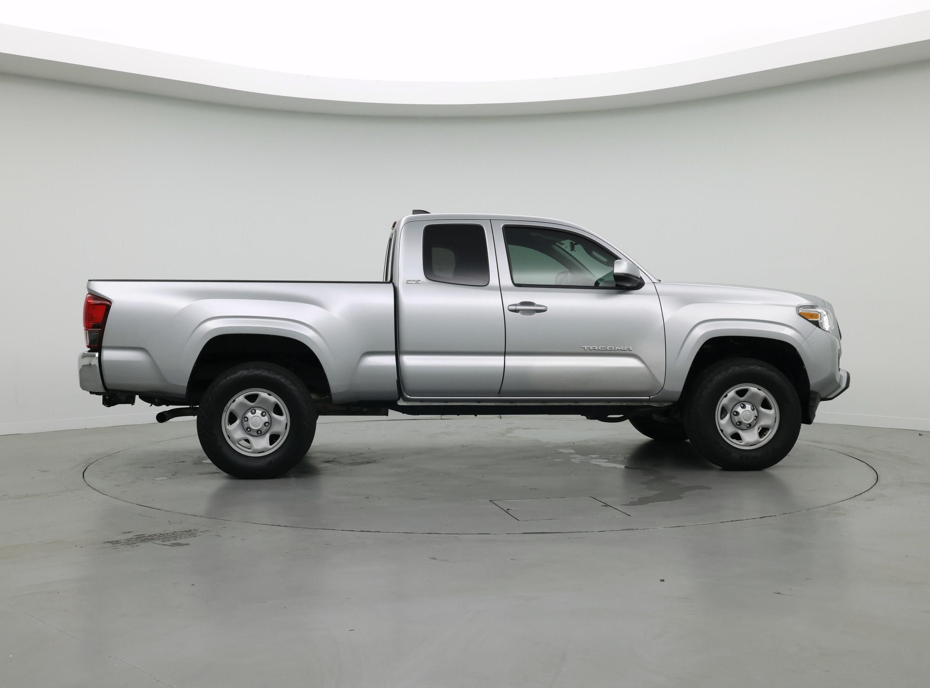 Thumbnail: 2022 Toyota Tacoma - 7