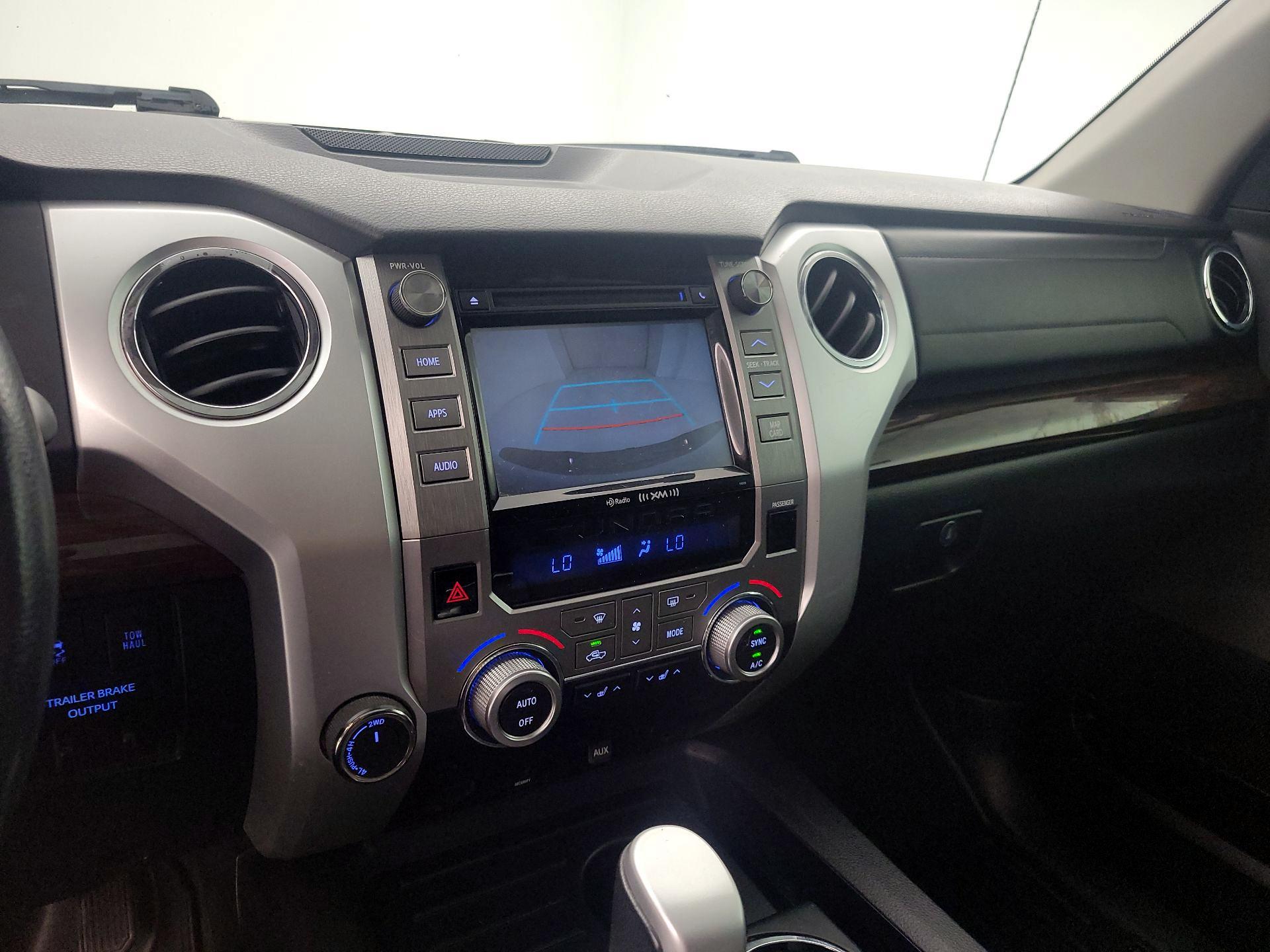 Thumbnail: 2016 Toyota Tundra - 15