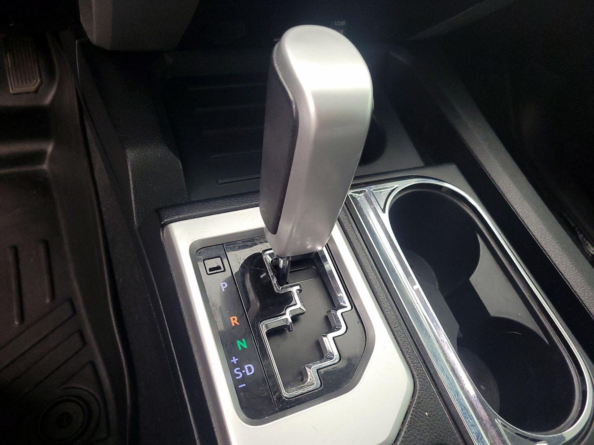 Thumbnail: 2016 Toyota Tundra - 18