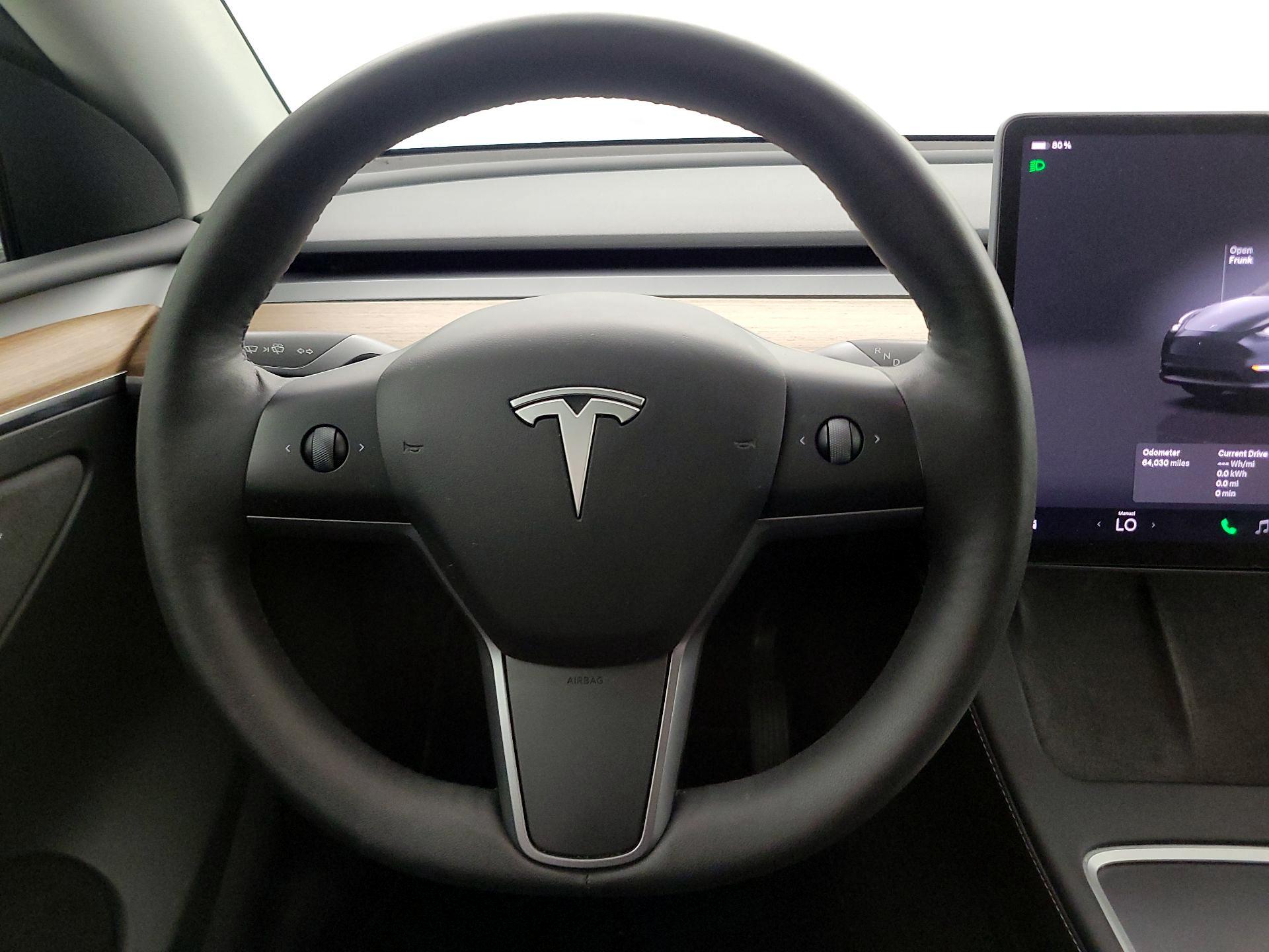 Thumbnail: 2023 Tesla Model Y - 10