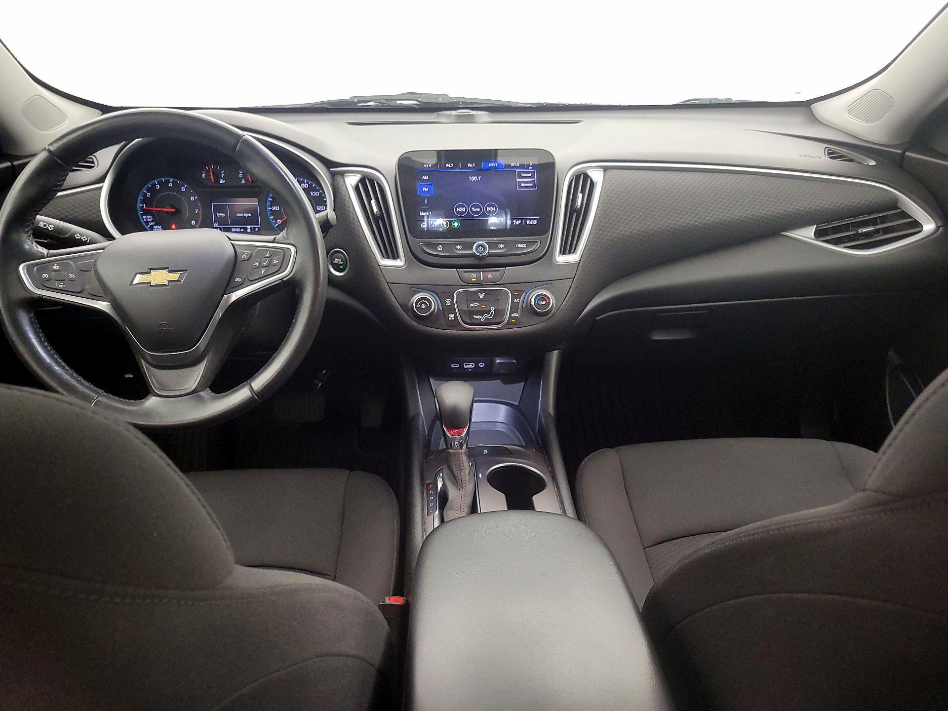 Thumbnail: 2022 Chevrolet Malibu - 9