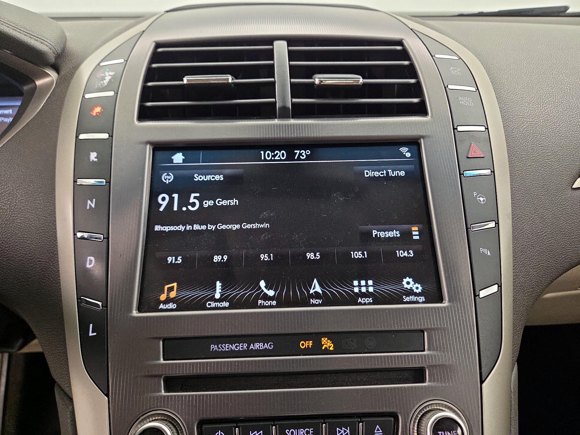 Thumbnail: 2017 Lincoln MKZ - 16