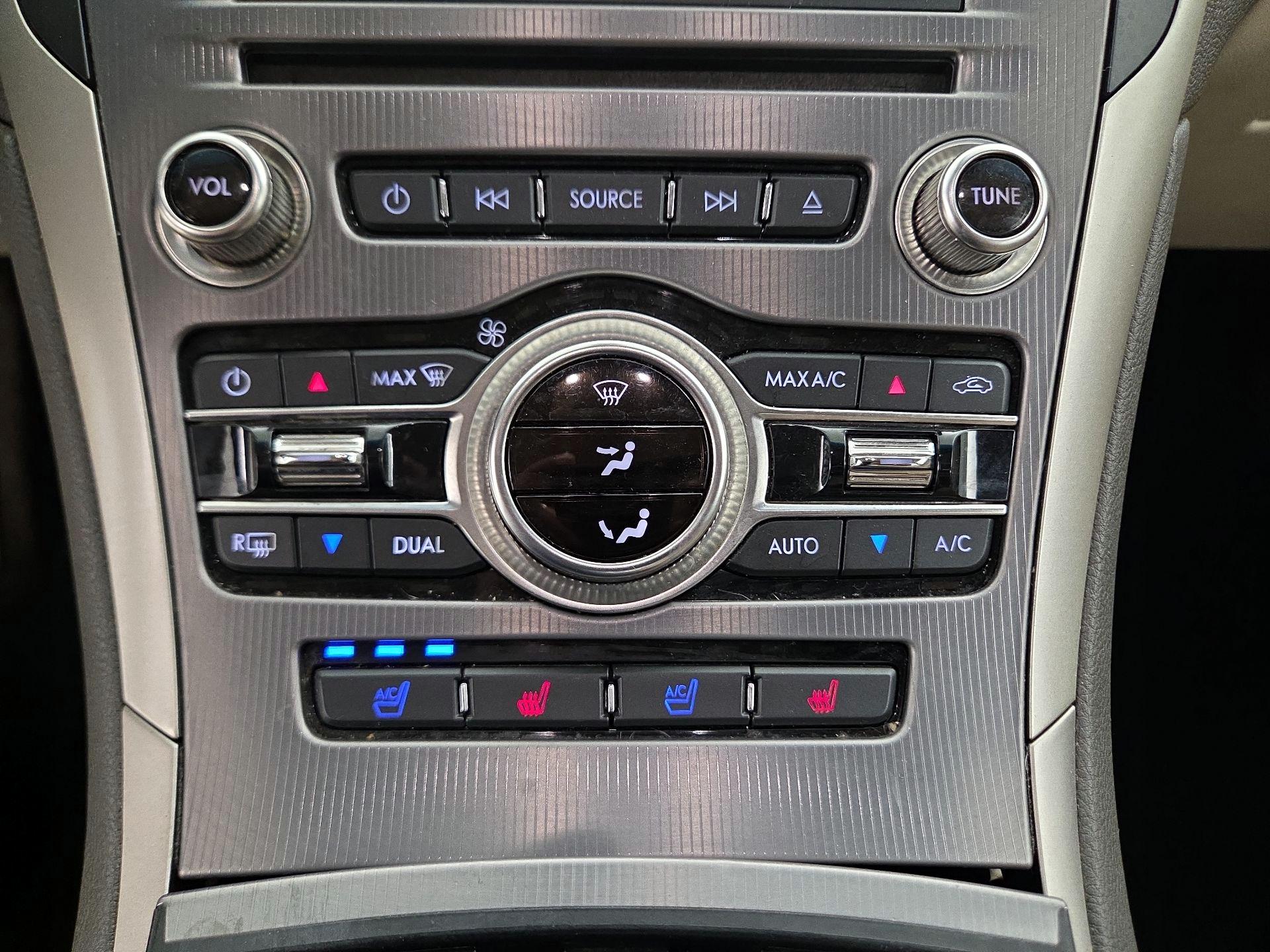 Thumbnail: 2017 Lincoln MKZ - 17