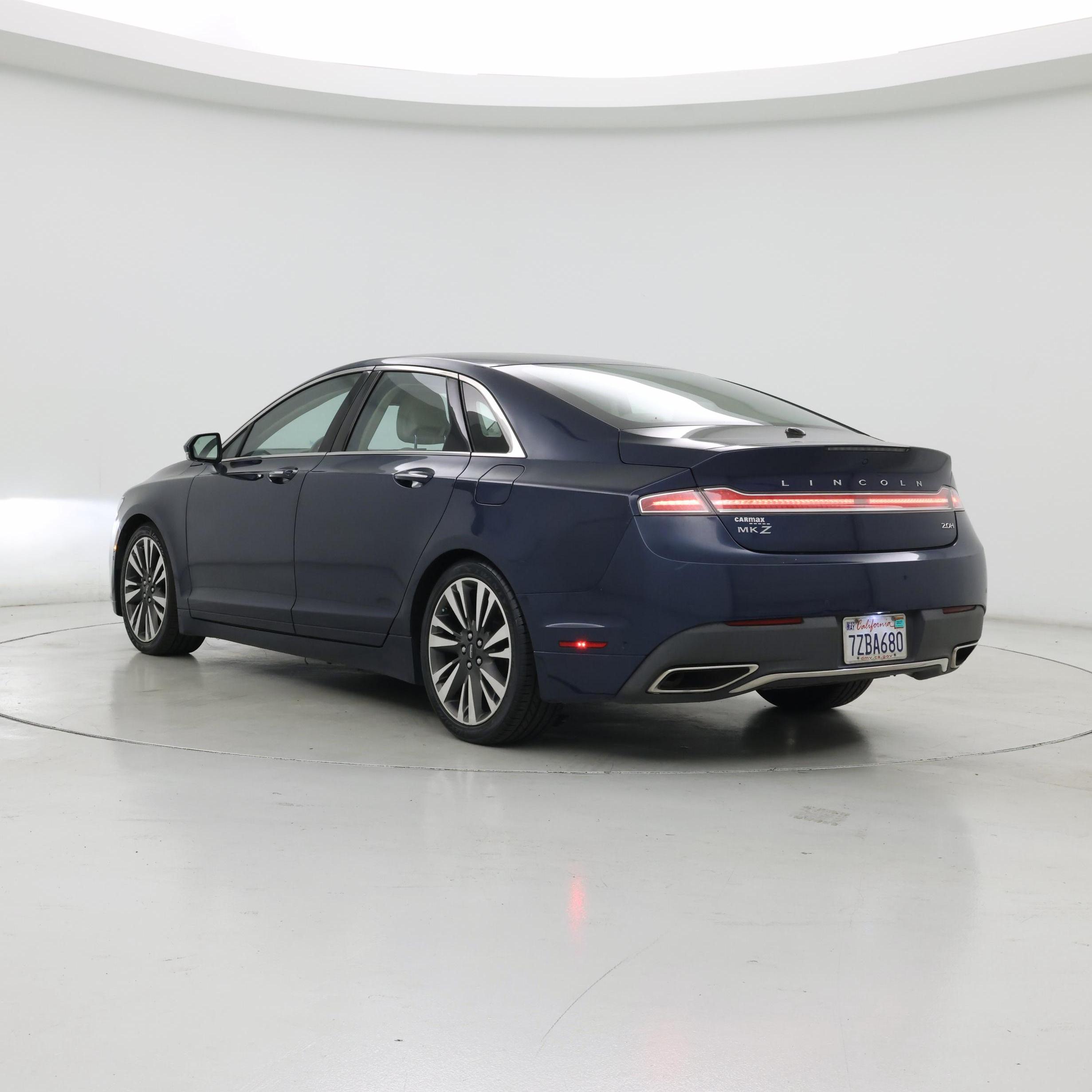 Thumbnail: 2017 Lincoln MKZ - 2