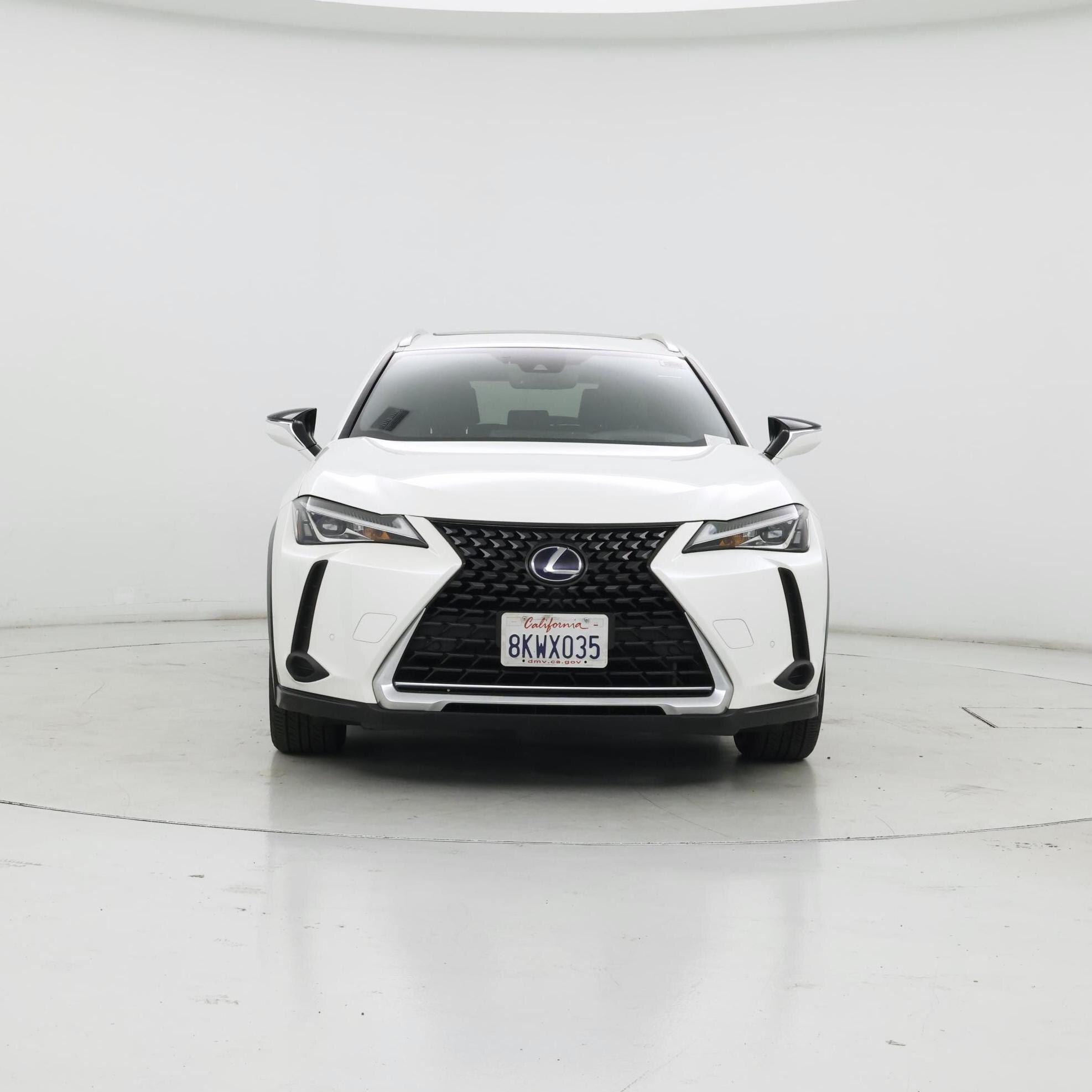 Thumbnail: 2019 Lexus UX - 5