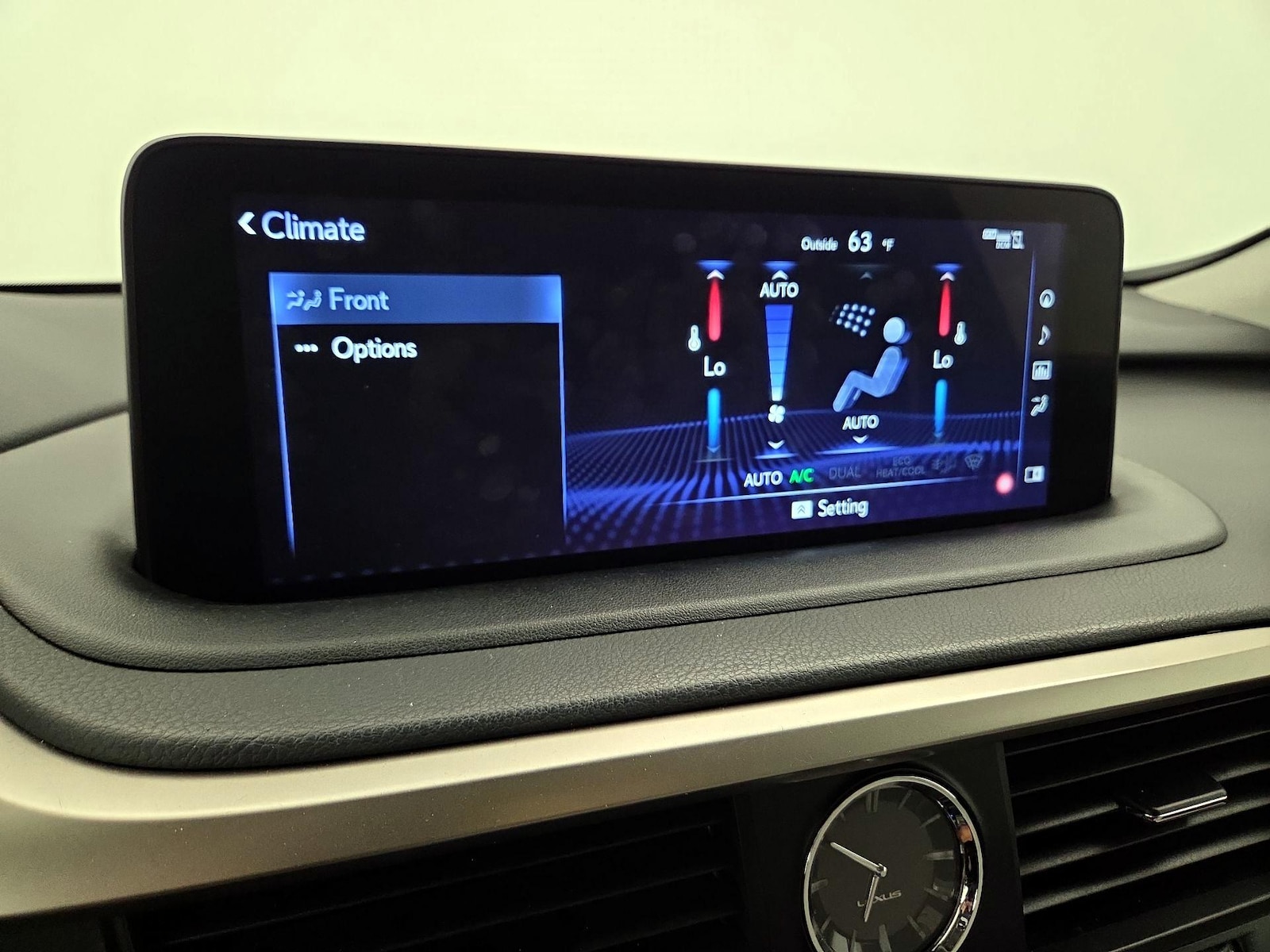 2021 Lexus RX Hybrid 450h - Photo 18