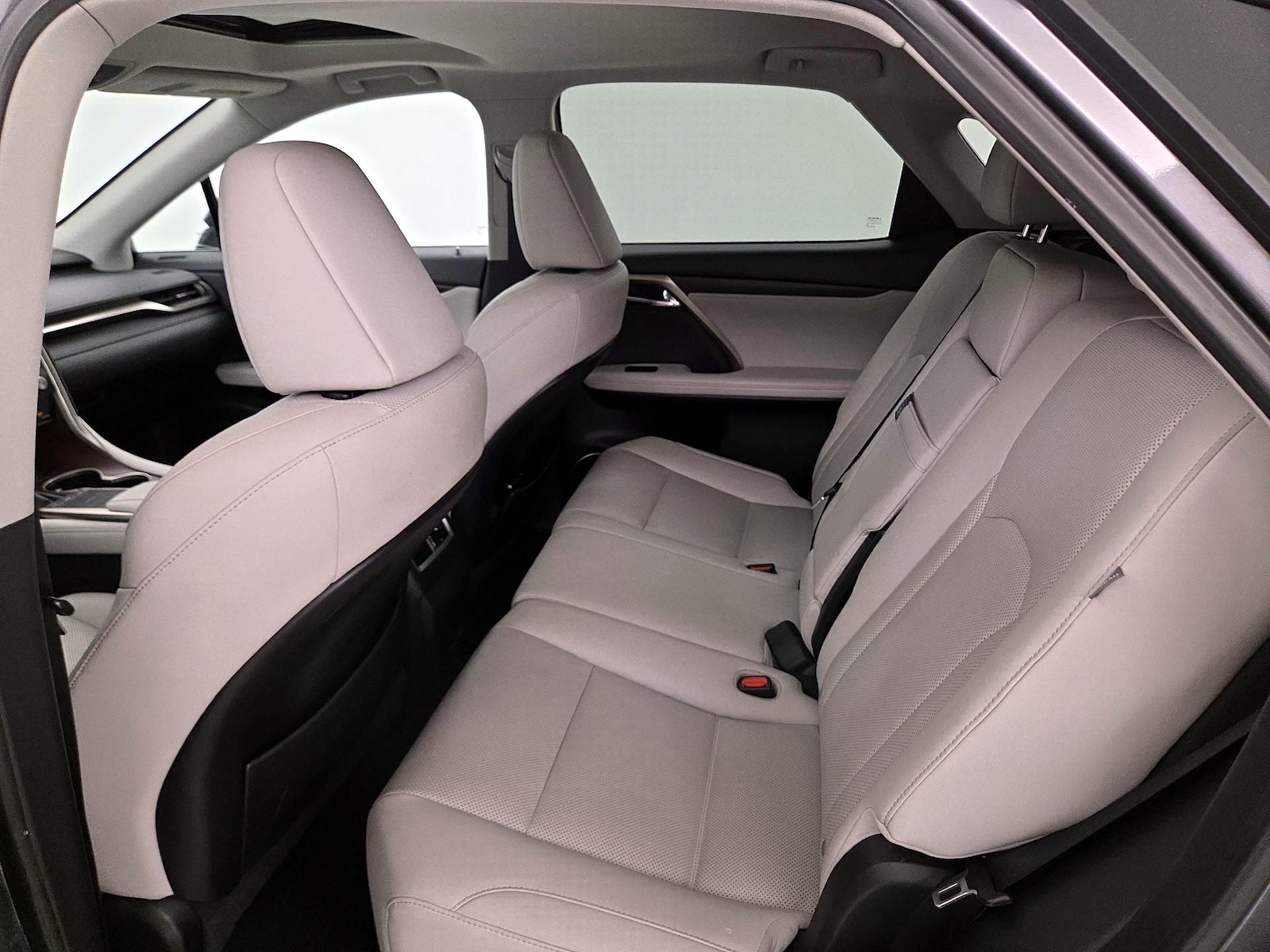 2021 Lexus RX Hybrid 450h - Photo 22