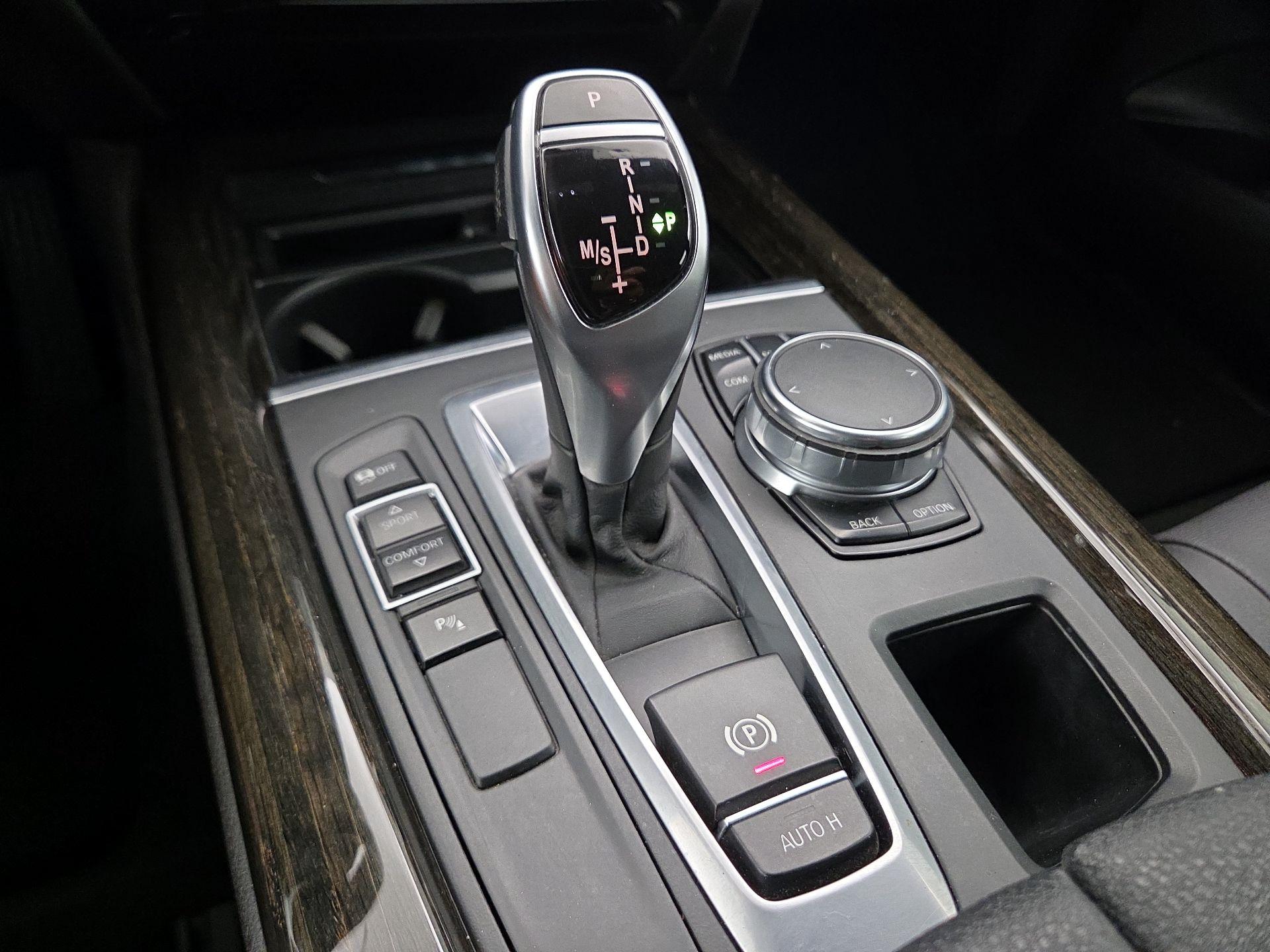 Thumbnail: 2018 BMW X5 - 18
