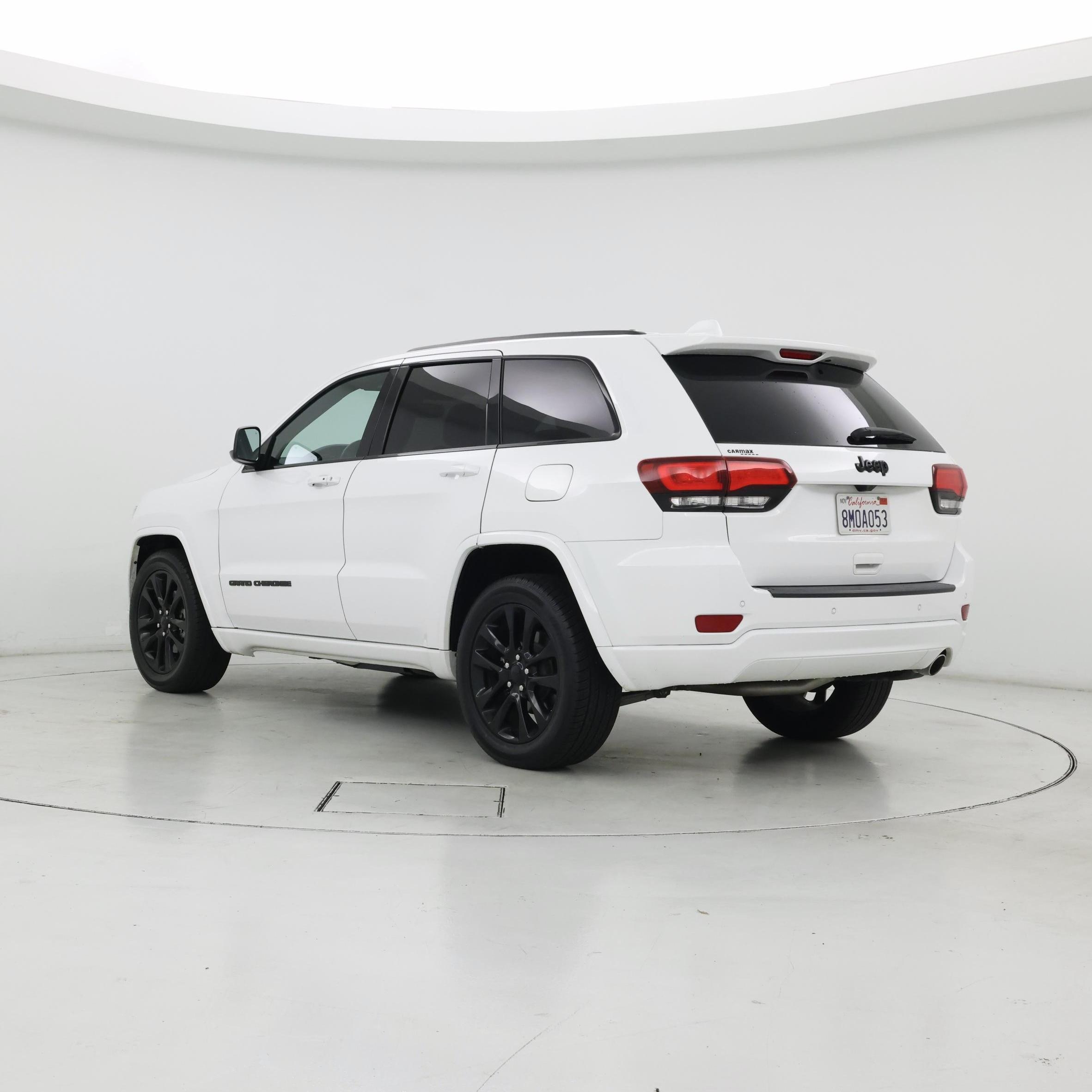 Thumbnail: 2019 Jeep Grand Cherokee - 2