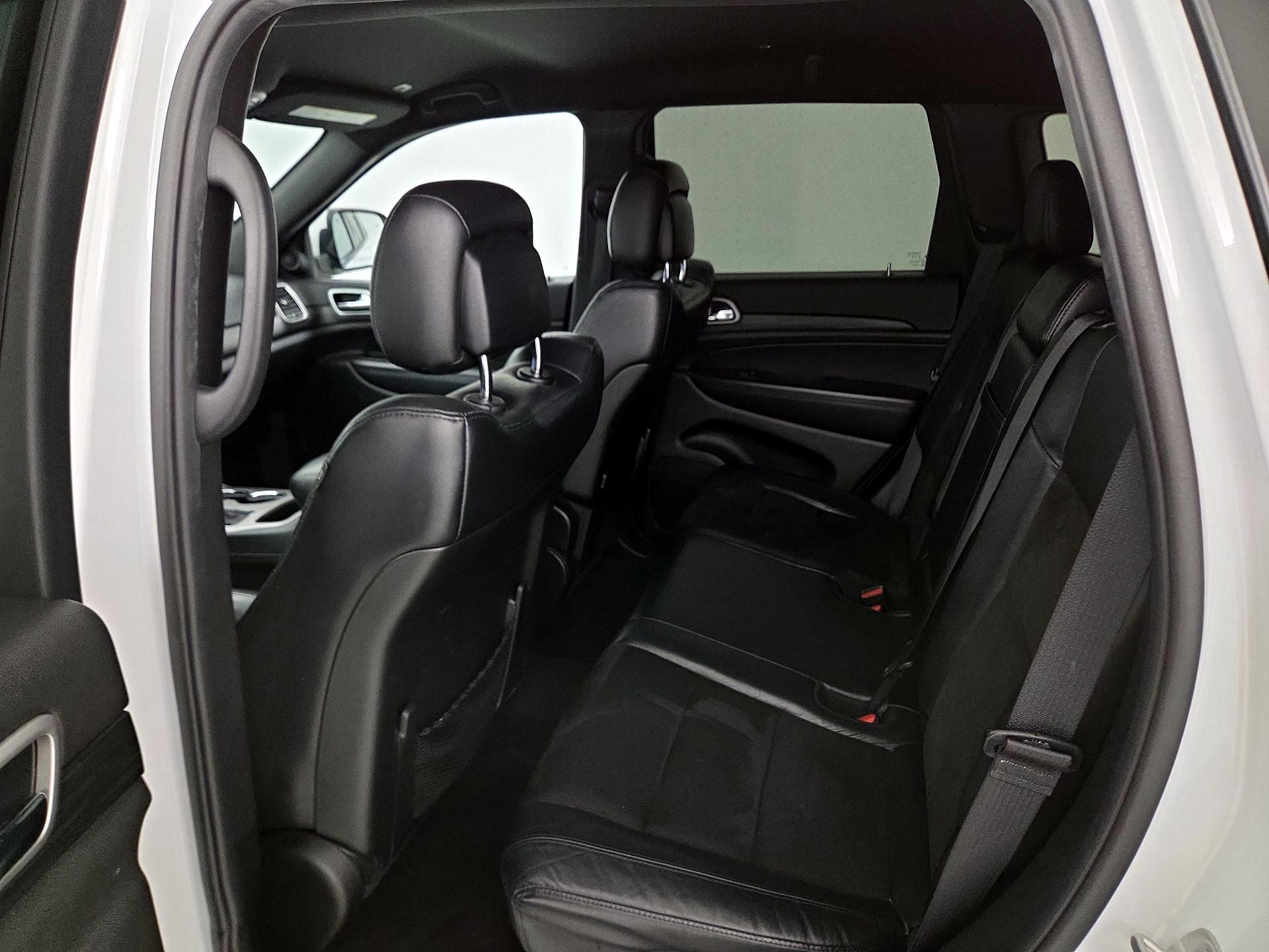 Thumbnail: 2019 Jeep Grand Cherokee - 20