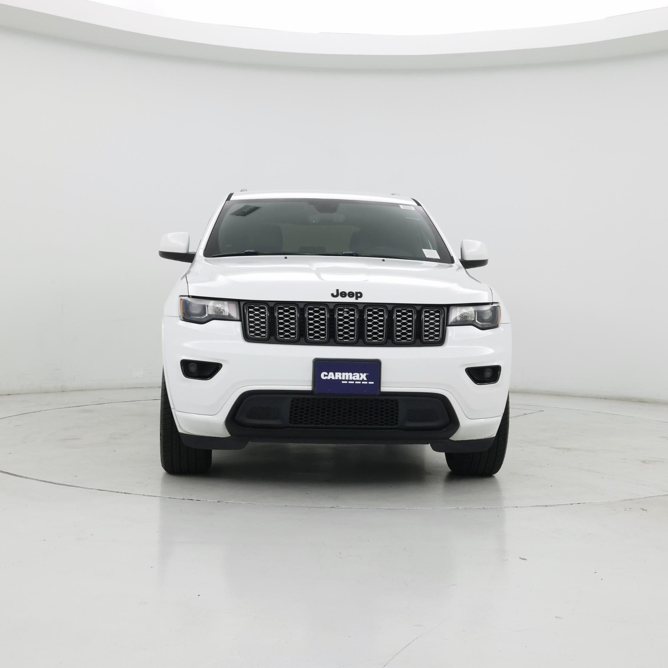 Thumbnail: 2019 Jeep Grand Cherokee - 5