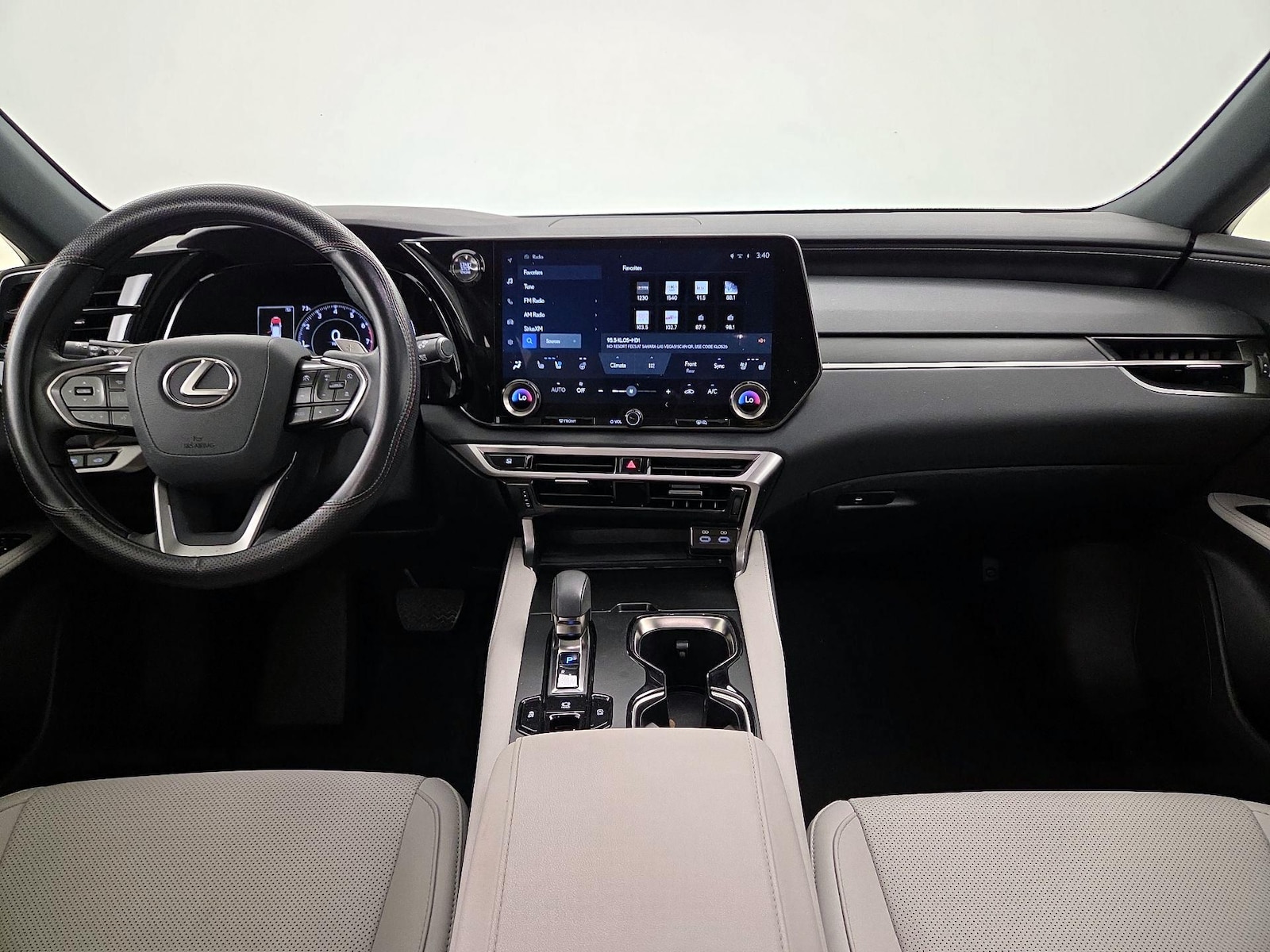 Apple CarPlay® & Android Auto™