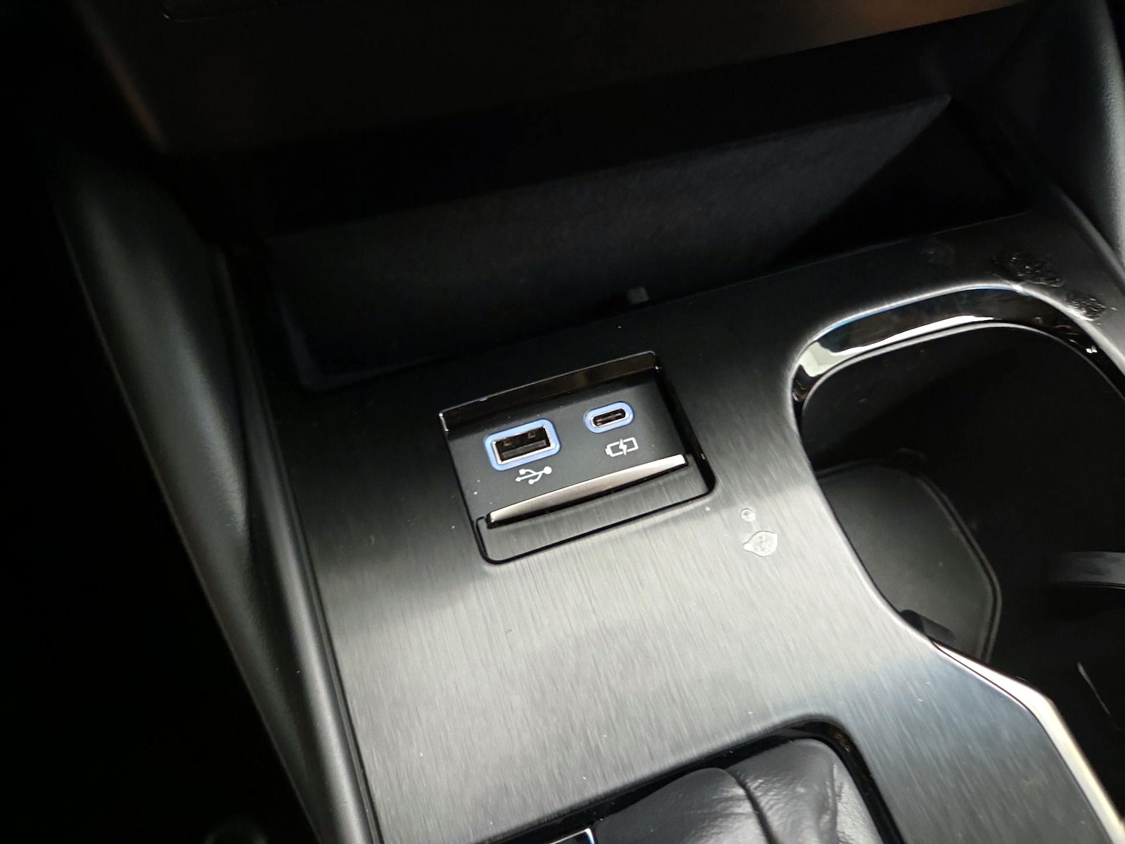2024 Lexus ES Hybrid 300h - Photo 19