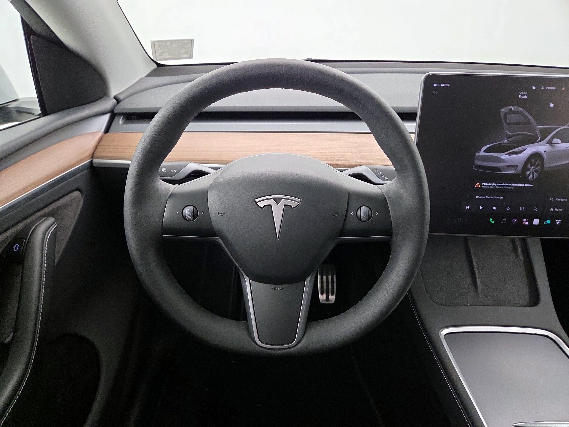 Thumbnail: 2023 Tesla Model Y - 10