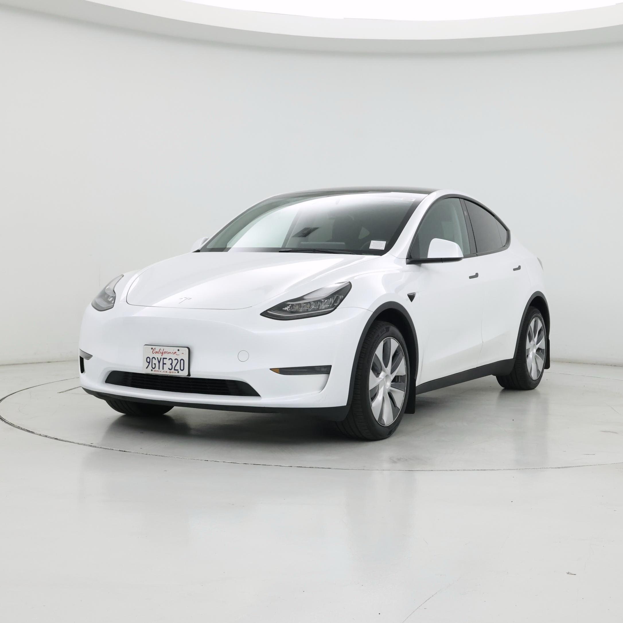 Thumbnail: 2023 Tesla Model Y - 4