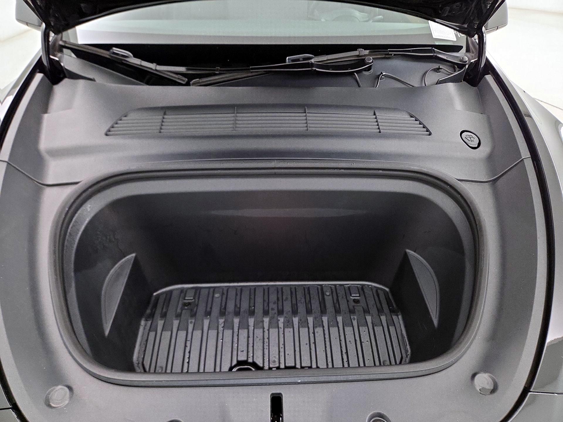 Thumbnail: 2024 Tesla Model Y - 20