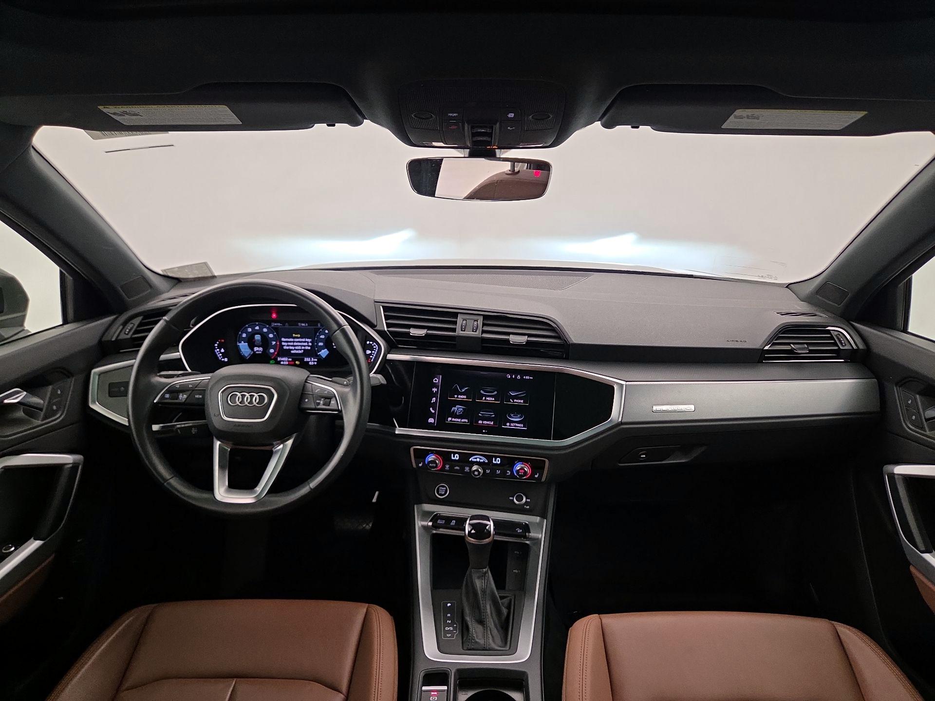 Thumbnail: 2022 Audi Q3 - 9