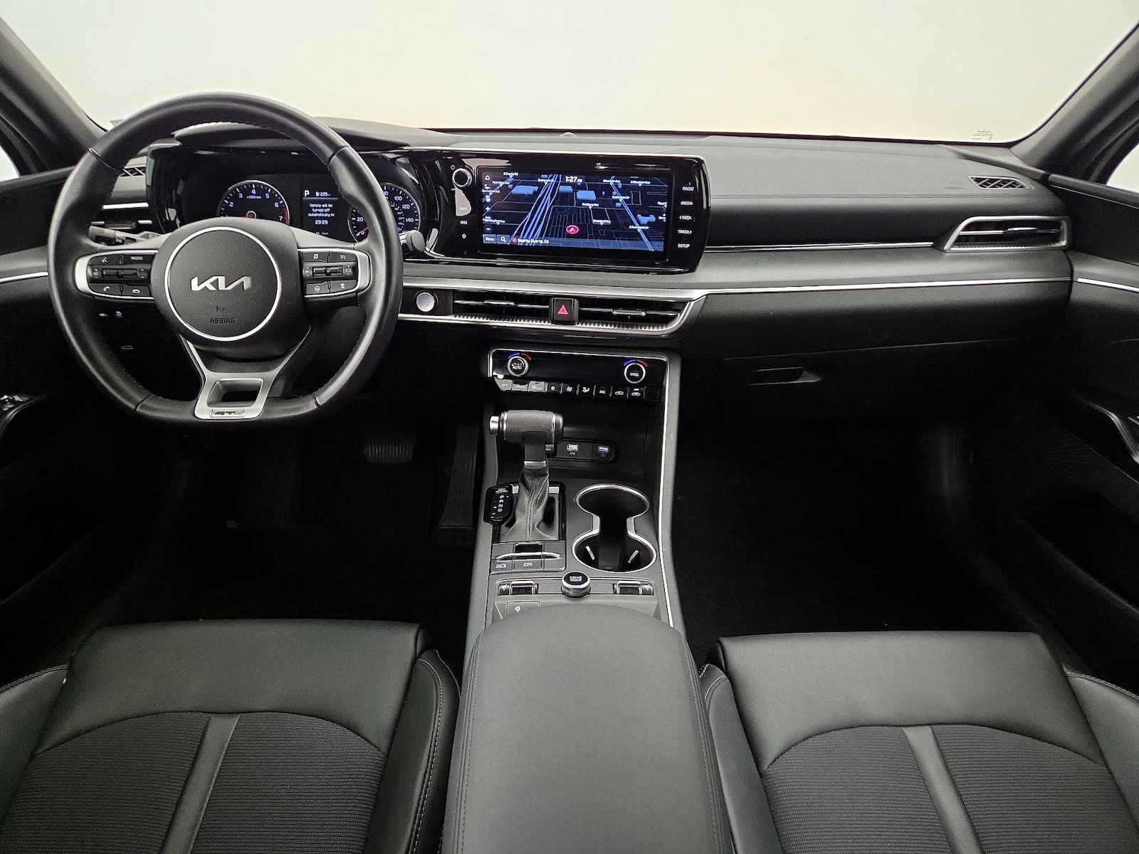 2024 Kia K5 GT-Line - Photo 10