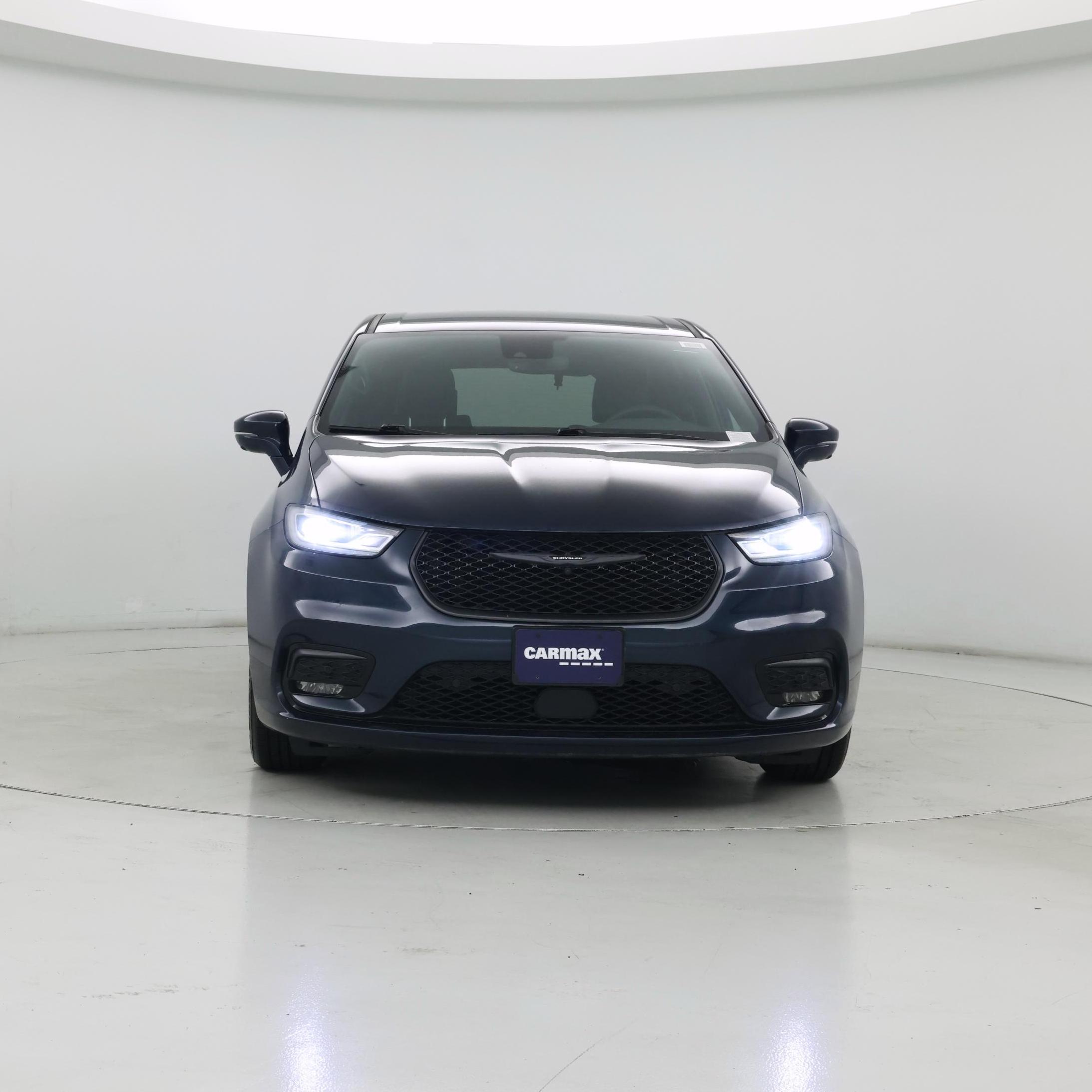 Thumbnail: 2022 Chrysler Pacifica - 5