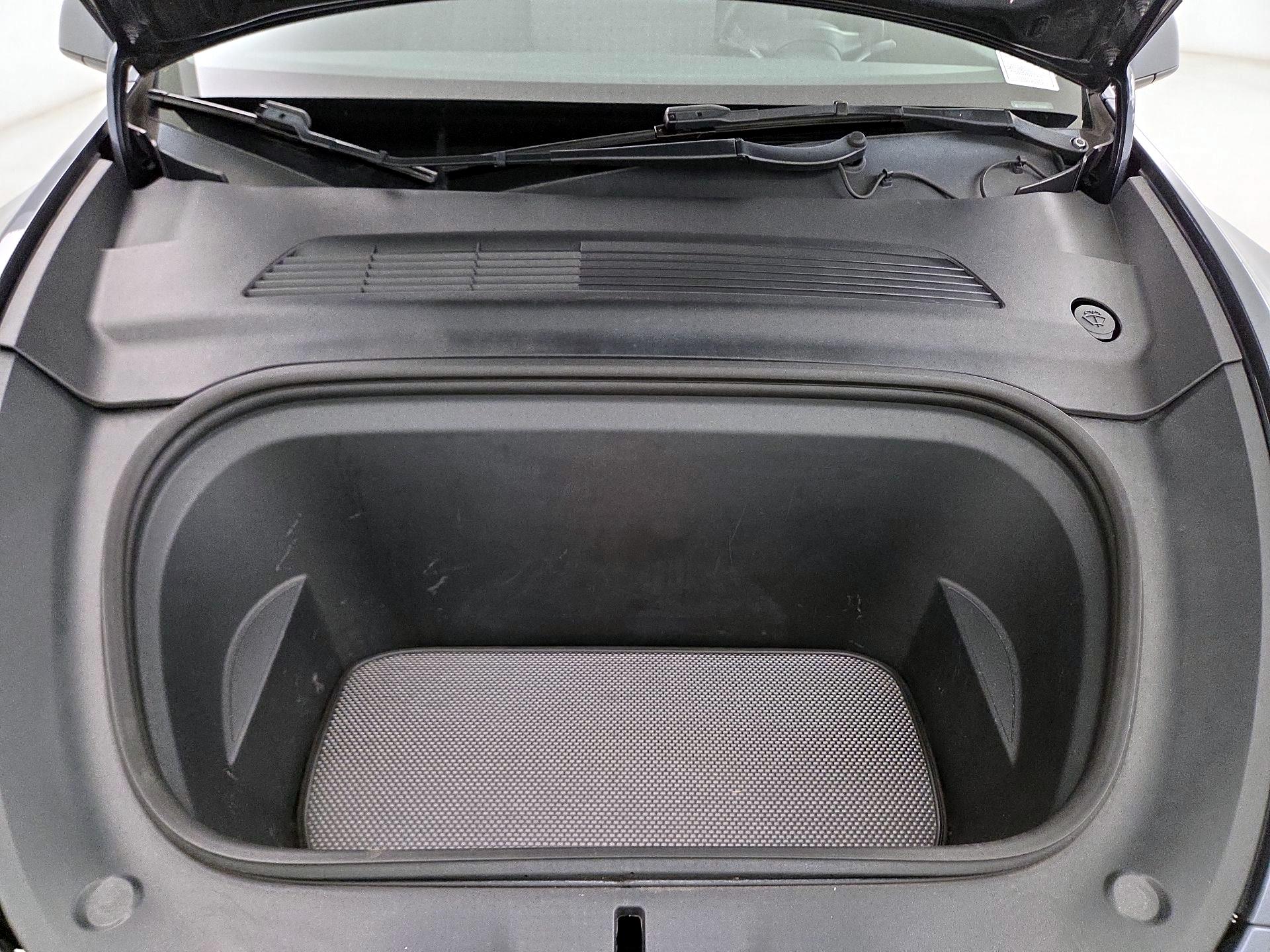 Thumbnail: 2021 Tesla Model Y - 20
