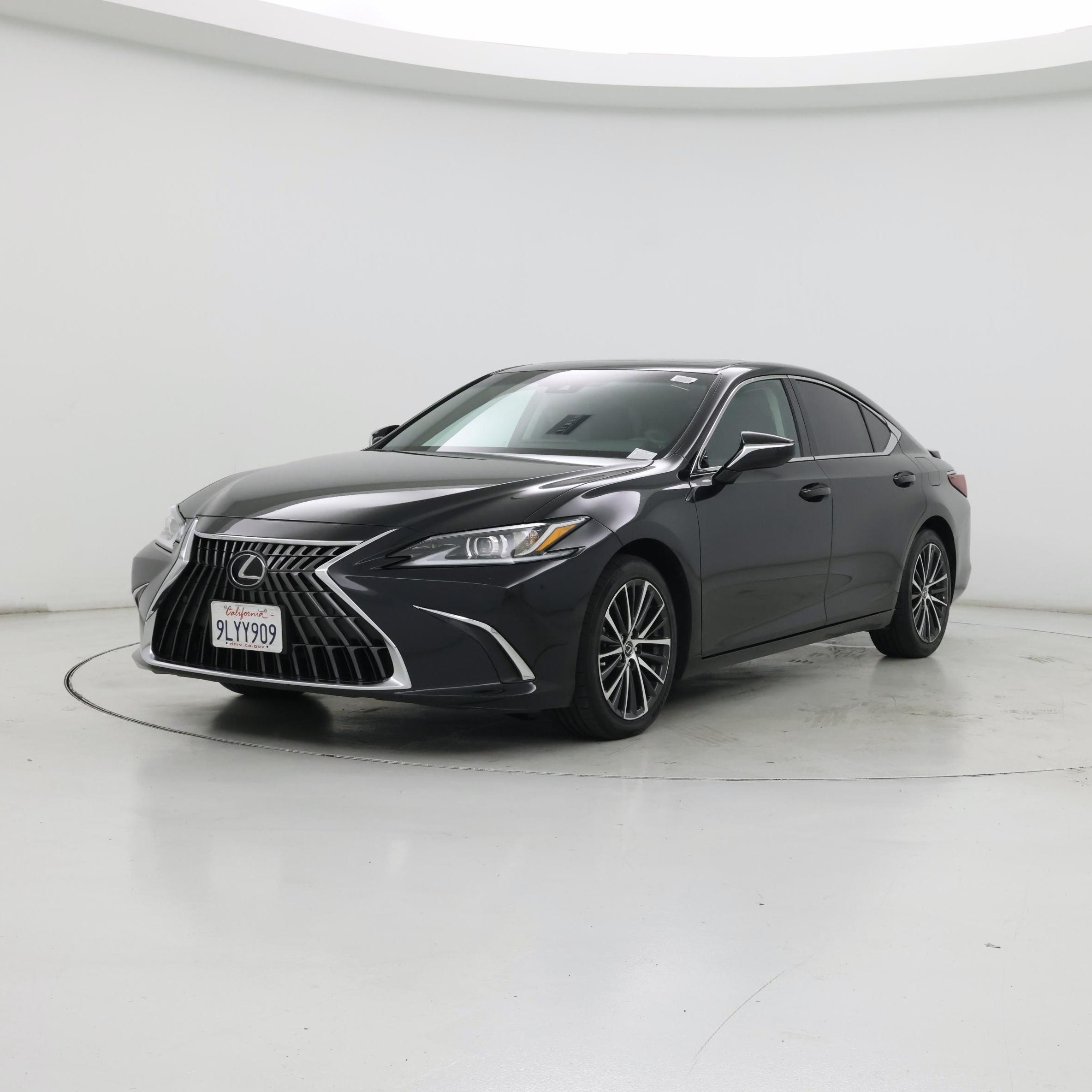 Thumbnail: 2024 Lexus ES - 4