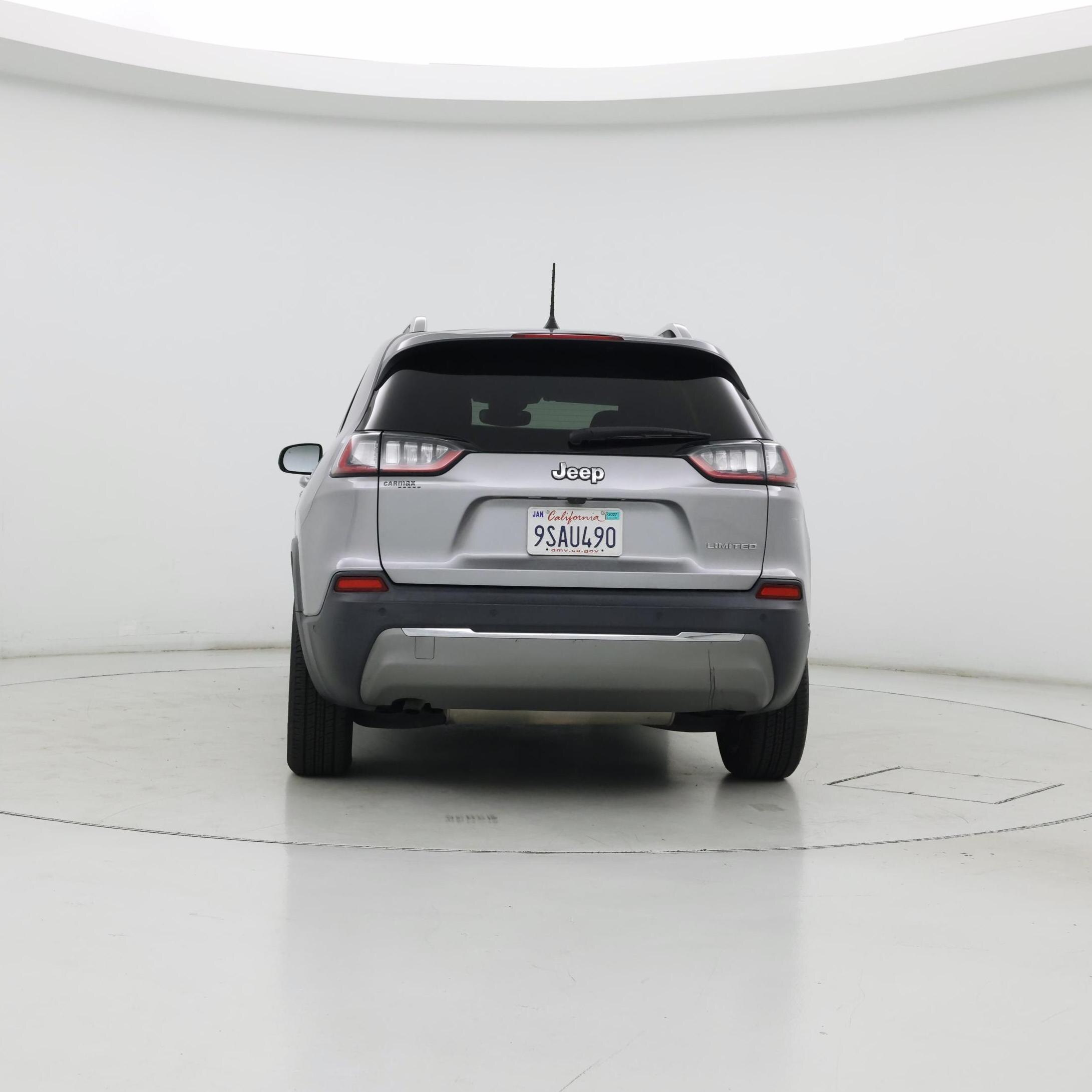 Thumbnail: 2019 Jeep Cherokee - 6