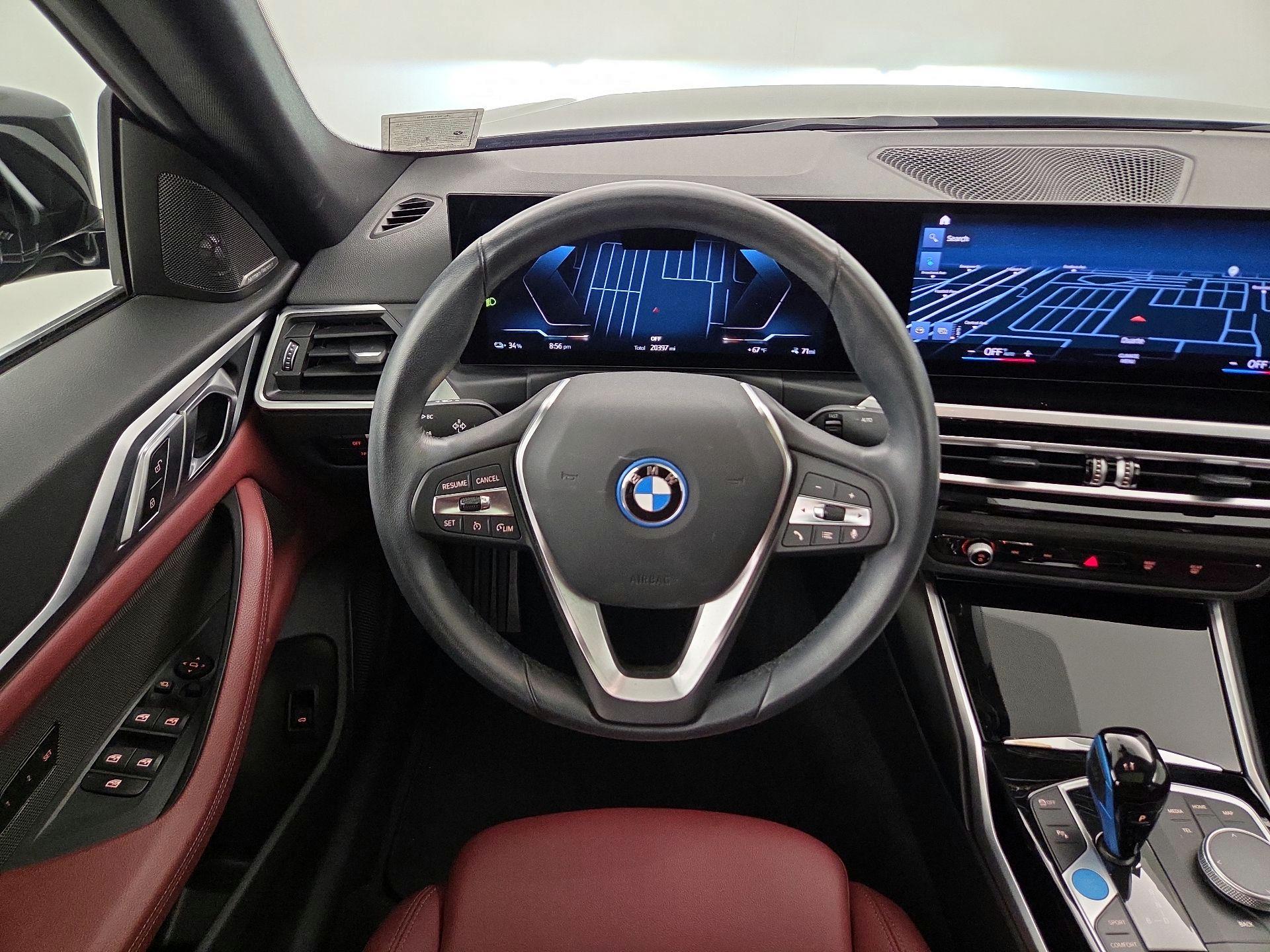 Thumbnail: 2023 BMW i4 - 10