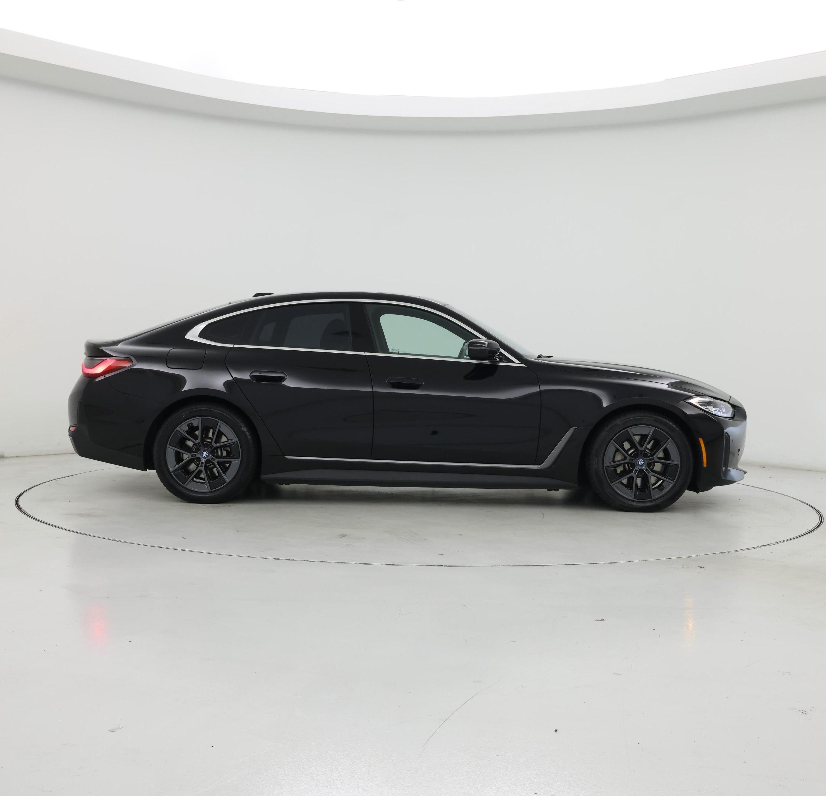 Thumbnail: 2023 BMW i4 - 7
