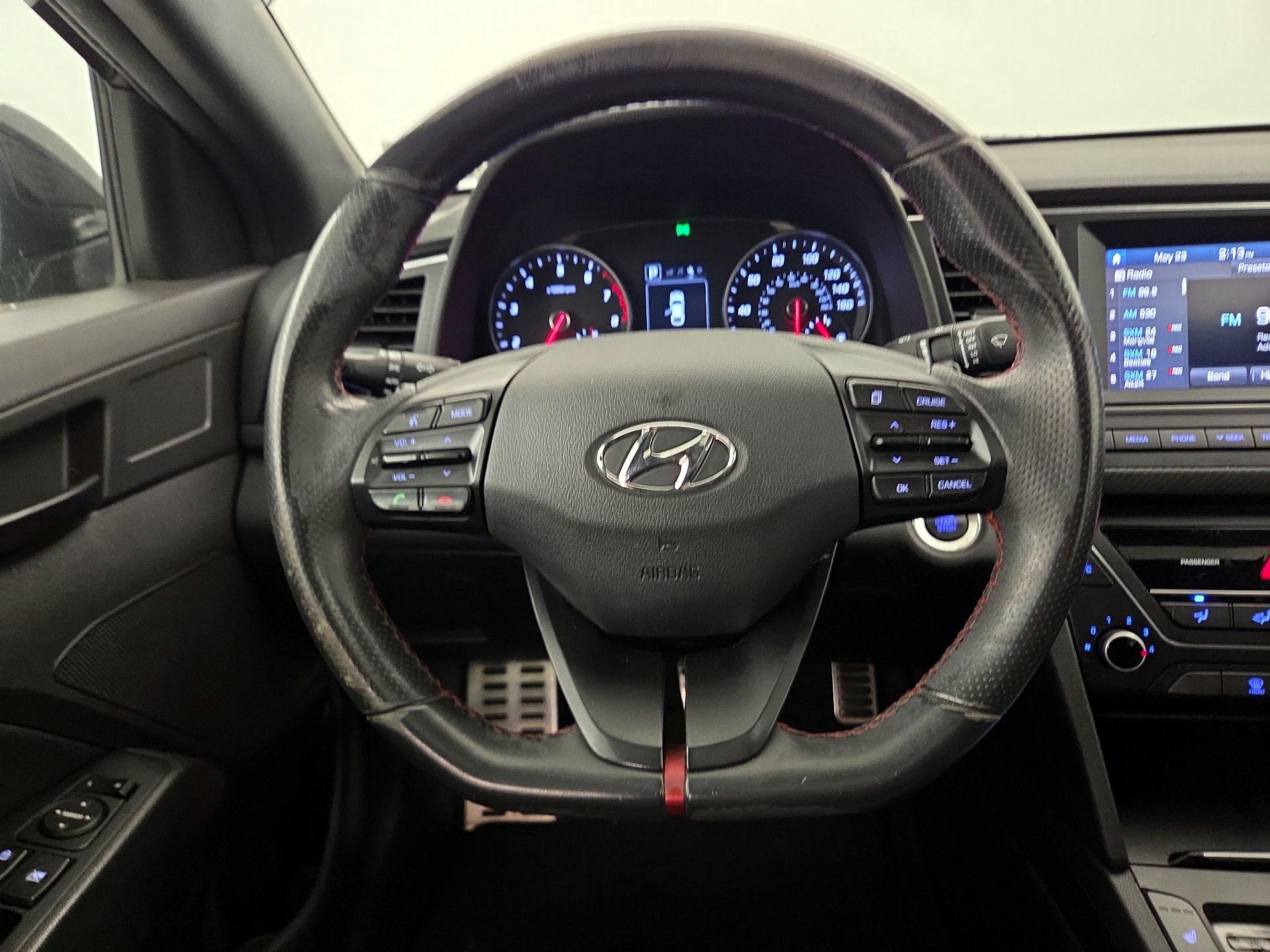 Thumbnail: 2018 Hyundai Elantra - 10