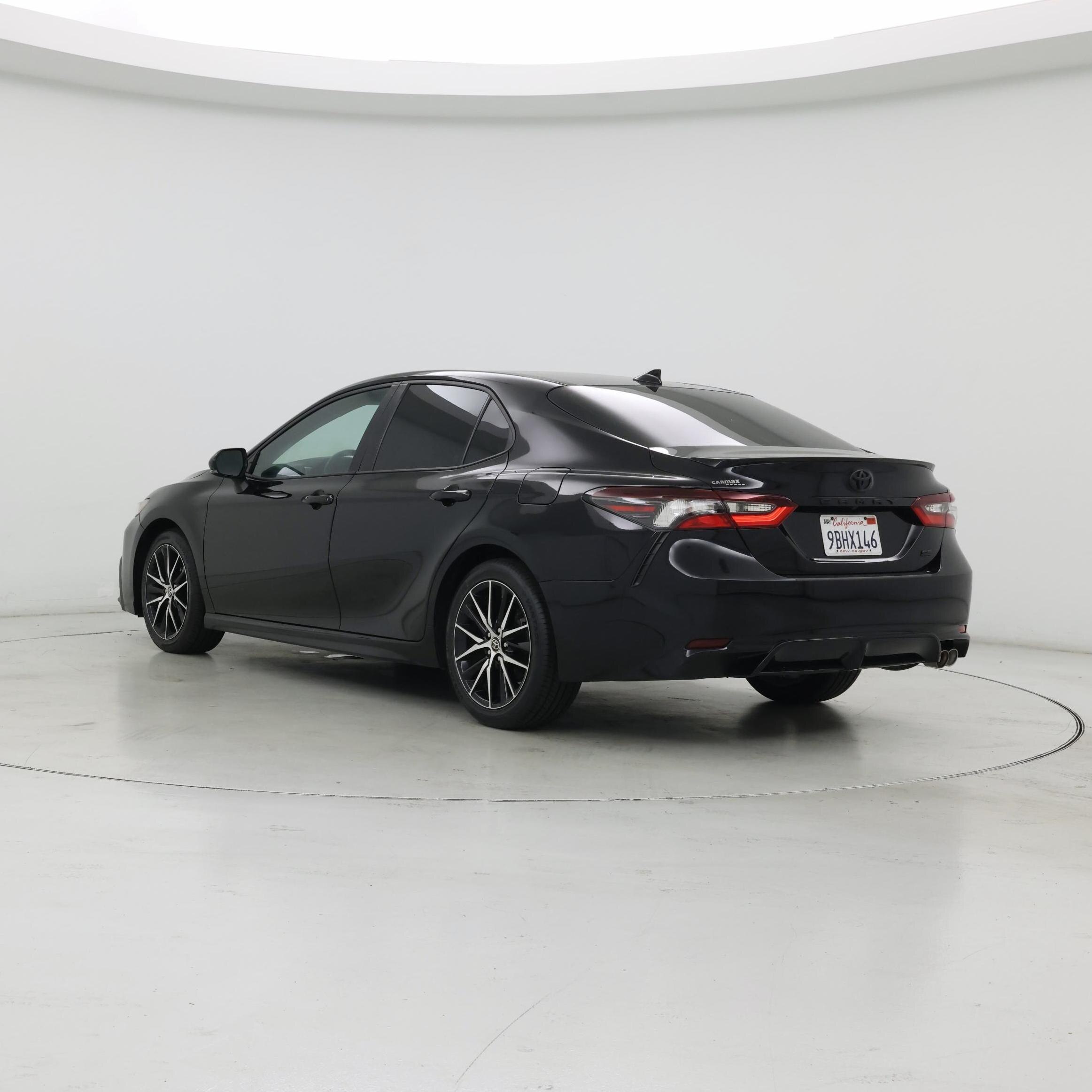 Thumbnail: 2022 Toyota Camry - 2