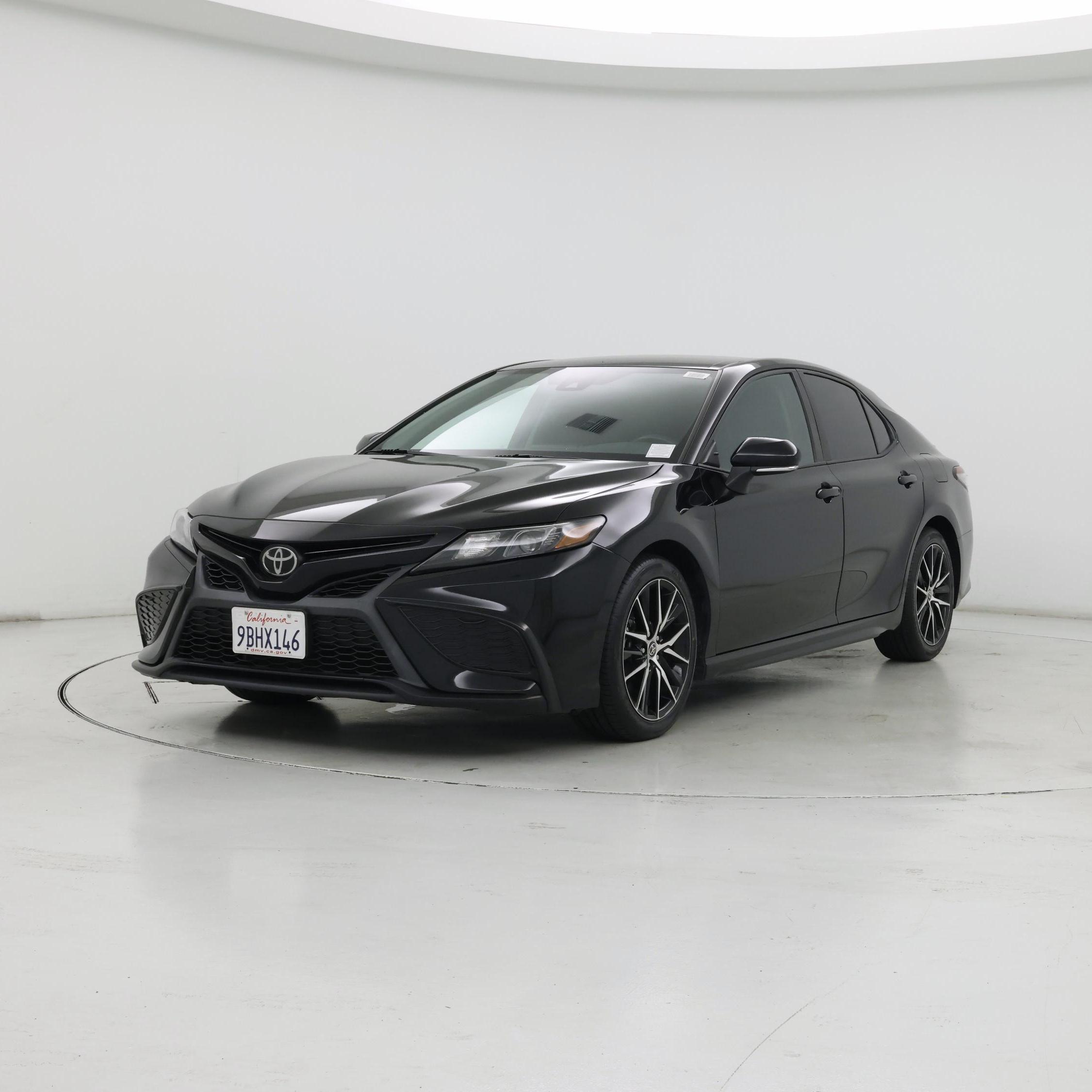 Thumbnail: 2022 Toyota Camry - 4