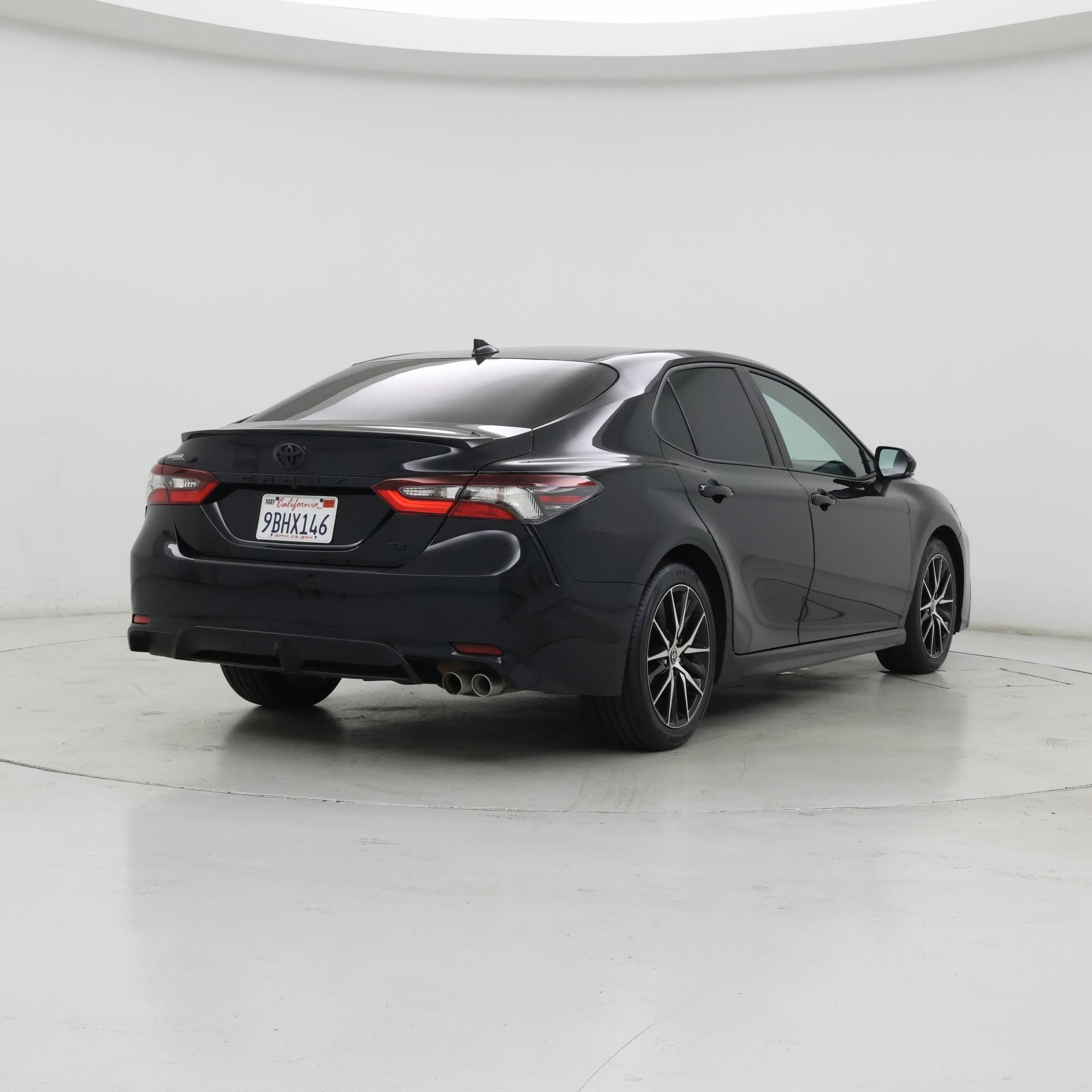 Thumbnail: 2022 Toyota Camry - 8