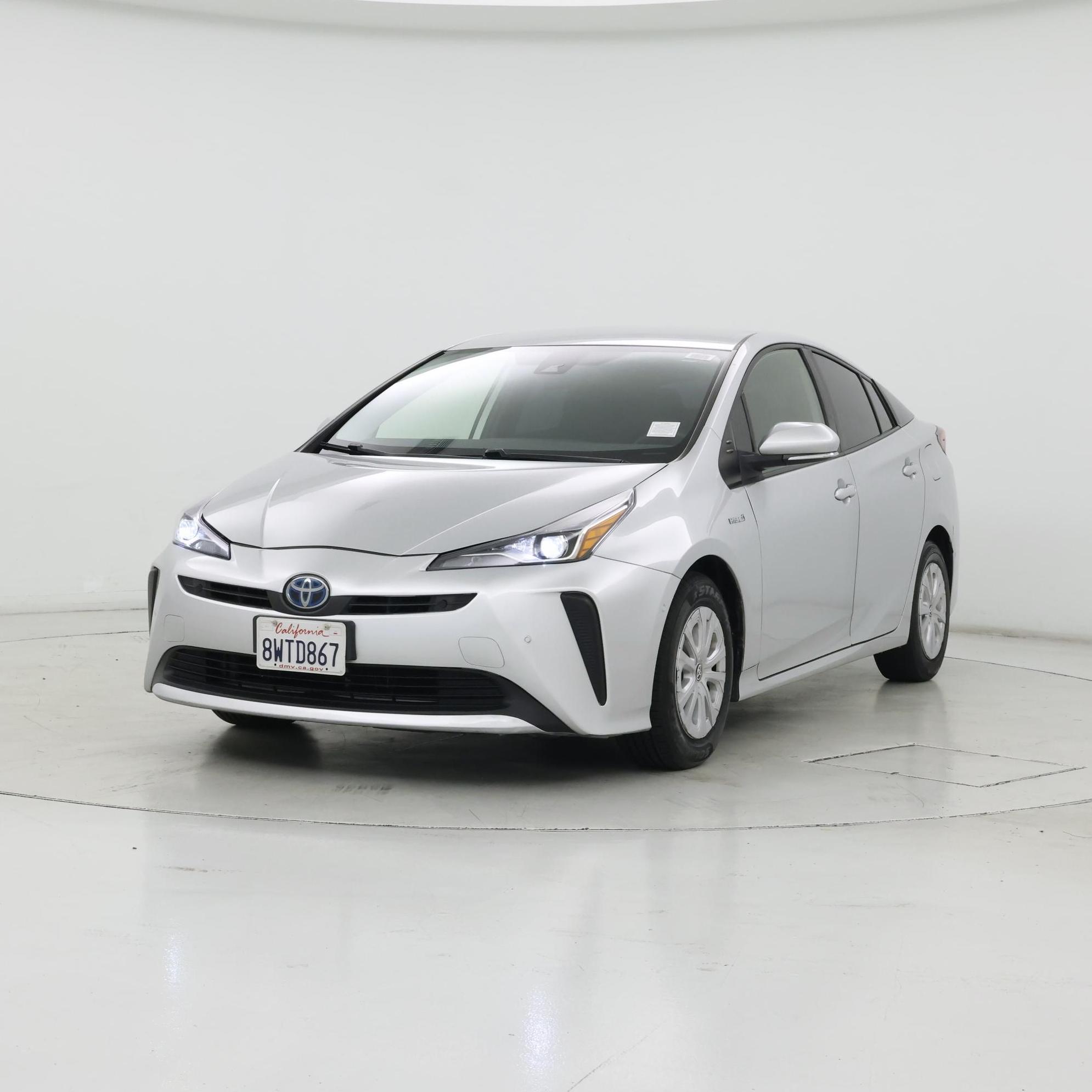 Thumbnail: 2021 Toyota Prius - 4