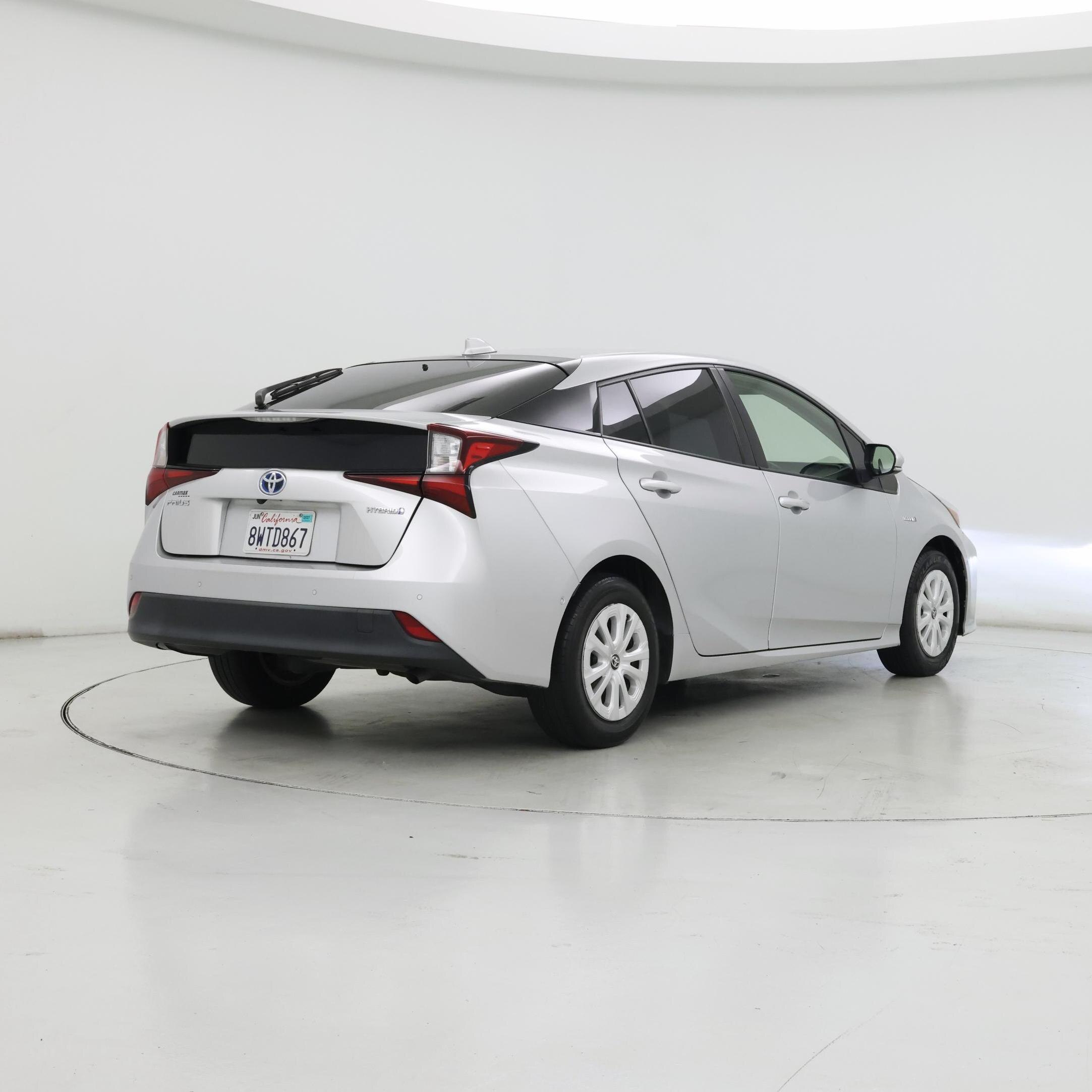 Thumbnail: 2021 Toyota Prius - 8