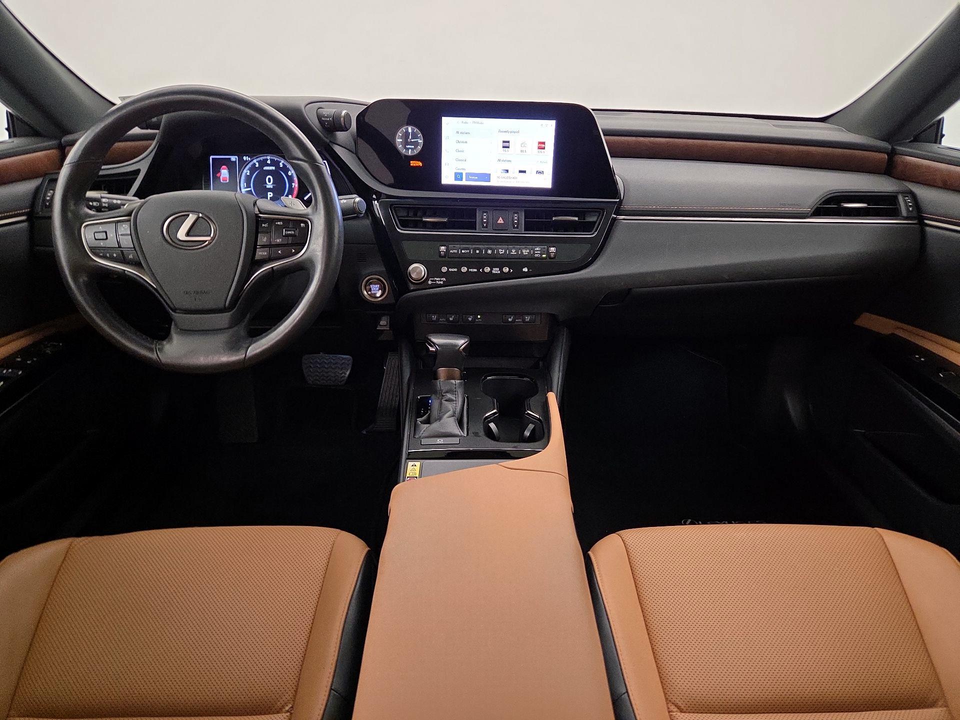 Thumbnail: 2023 Lexus ES - 9