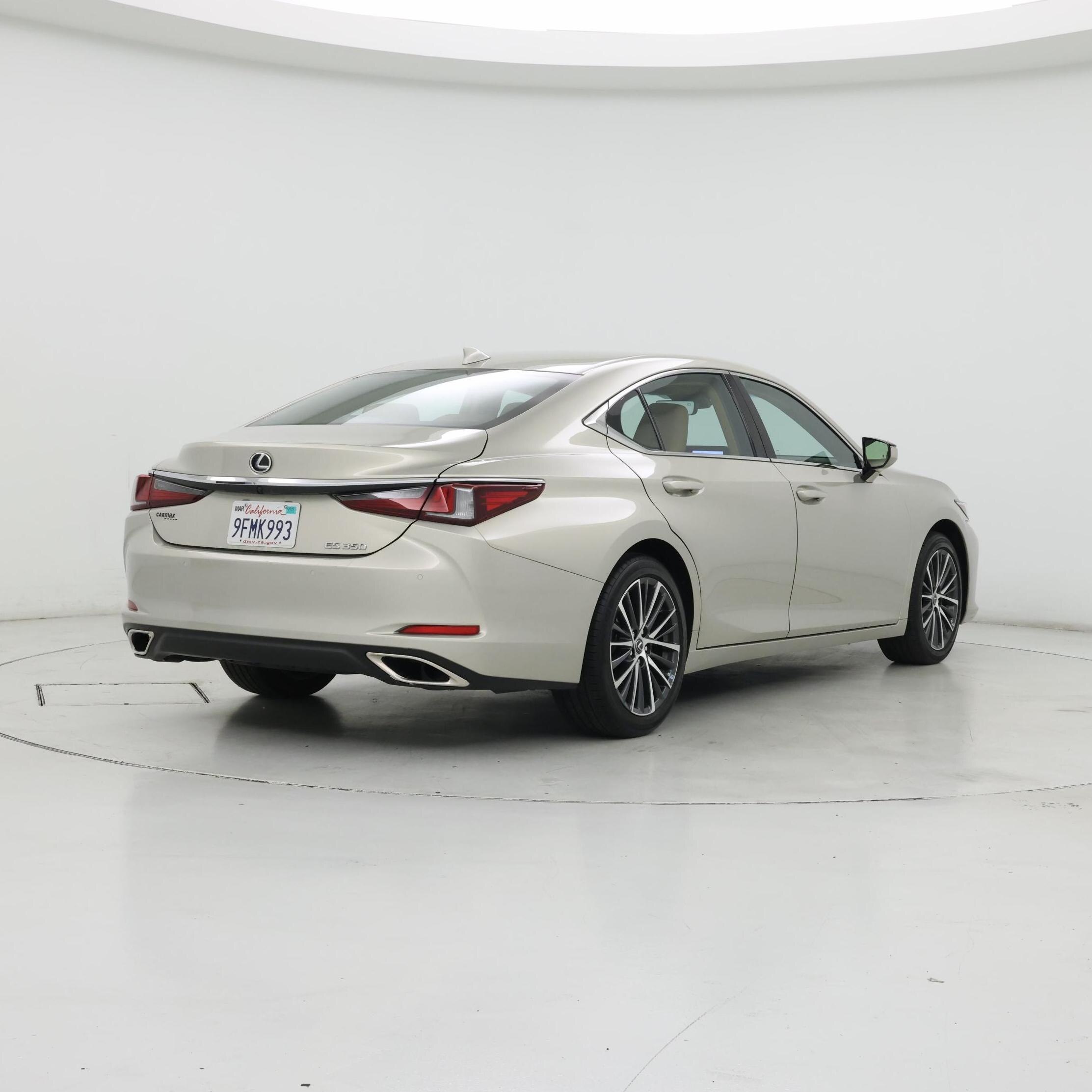 Thumbnail: 2023 Lexus ES - 8