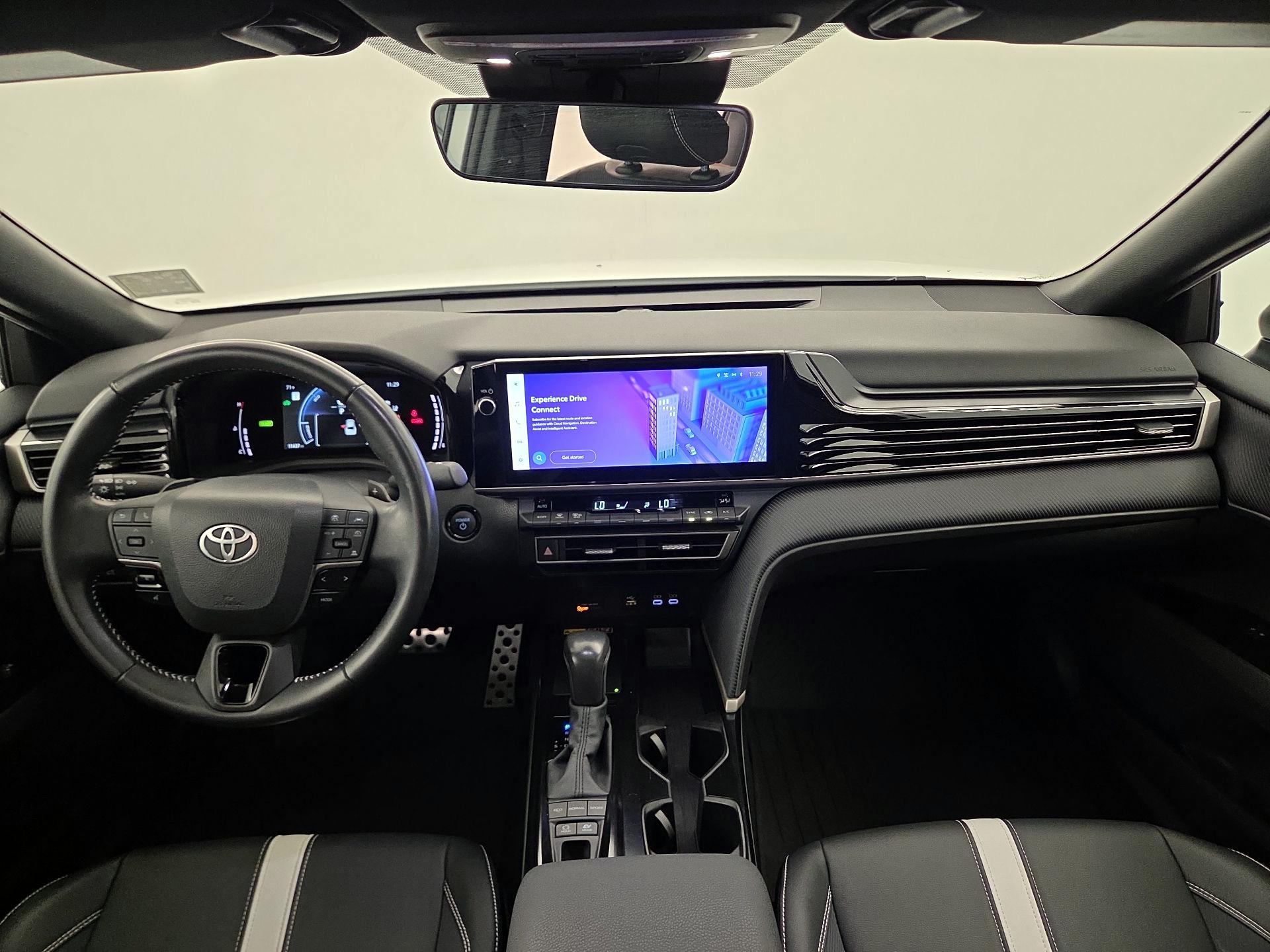 Thumbnail: 2025 Toyota Camry - 9