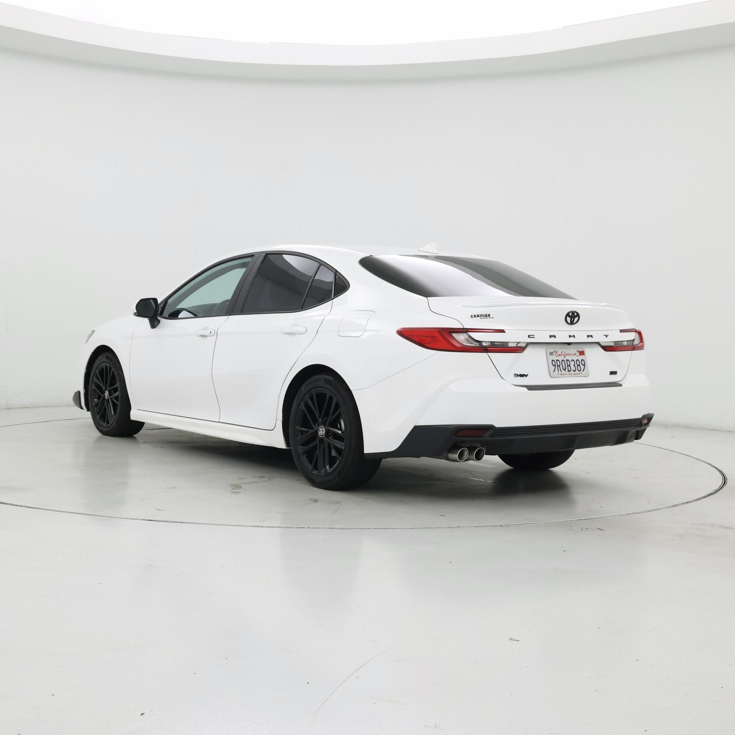 Thumbnail: 2025 Toyota Camry - 2