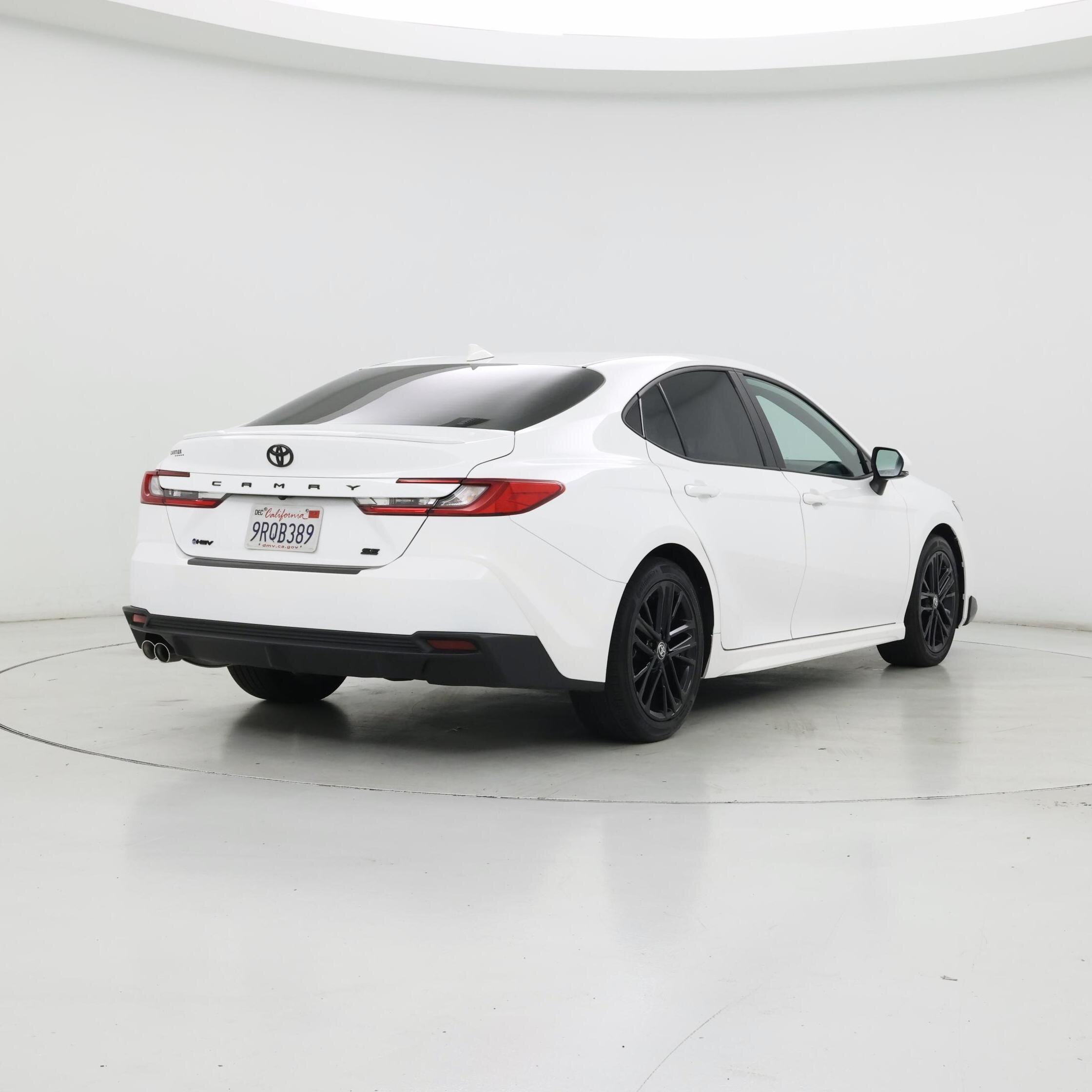 Thumbnail: 2025 Toyota Camry - 8